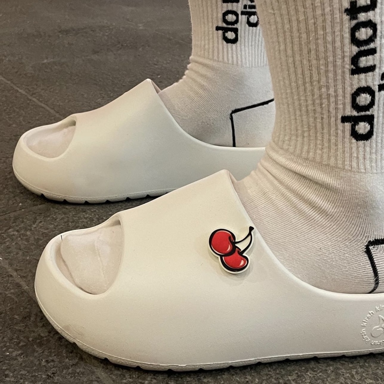 <現貨&預購> Kirsh厚底鞋扣防水拖 #拖鞋 #櫻桃拖鞋