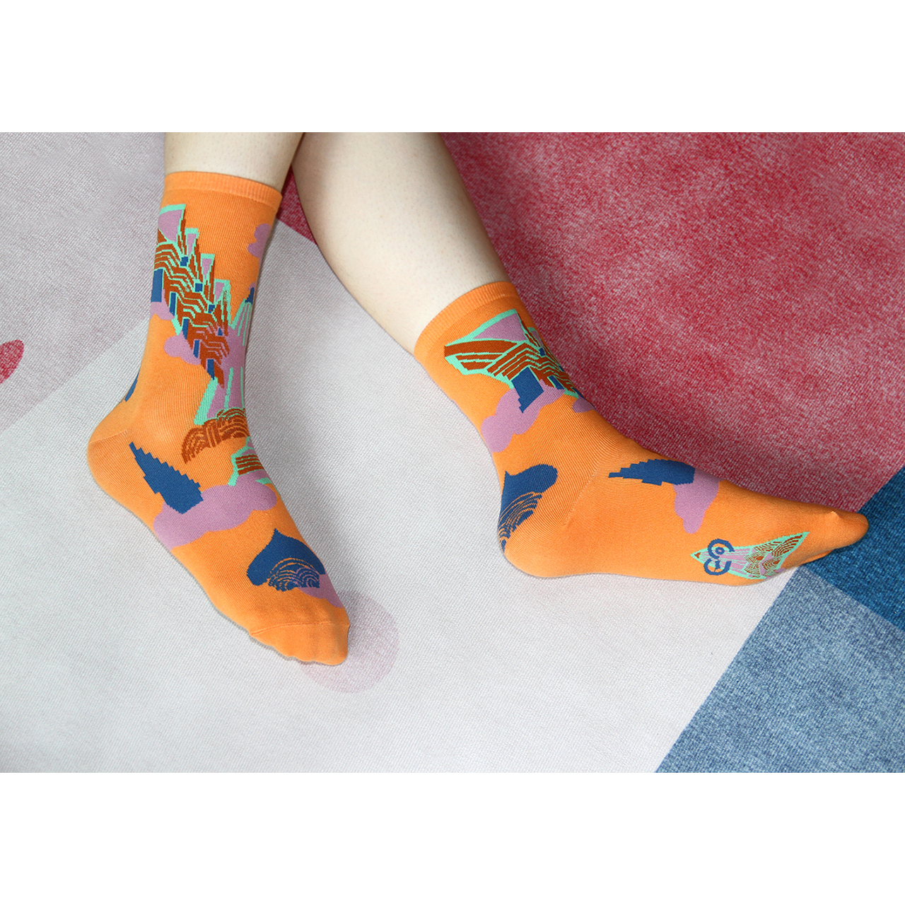 [Empty Cones] Lenin's View Casual Socks