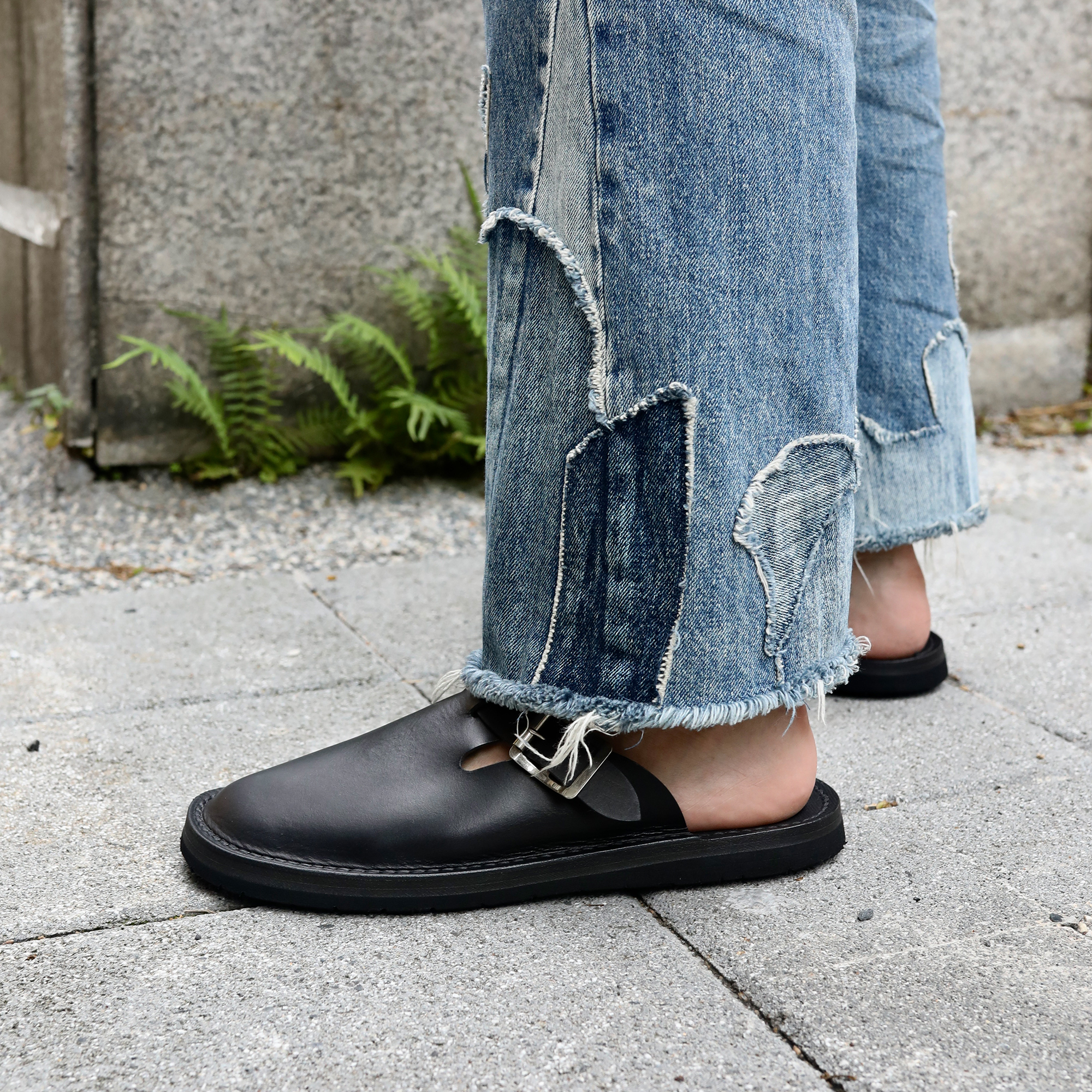 Tokyo Sandal - Engineer Slip-On (Black)