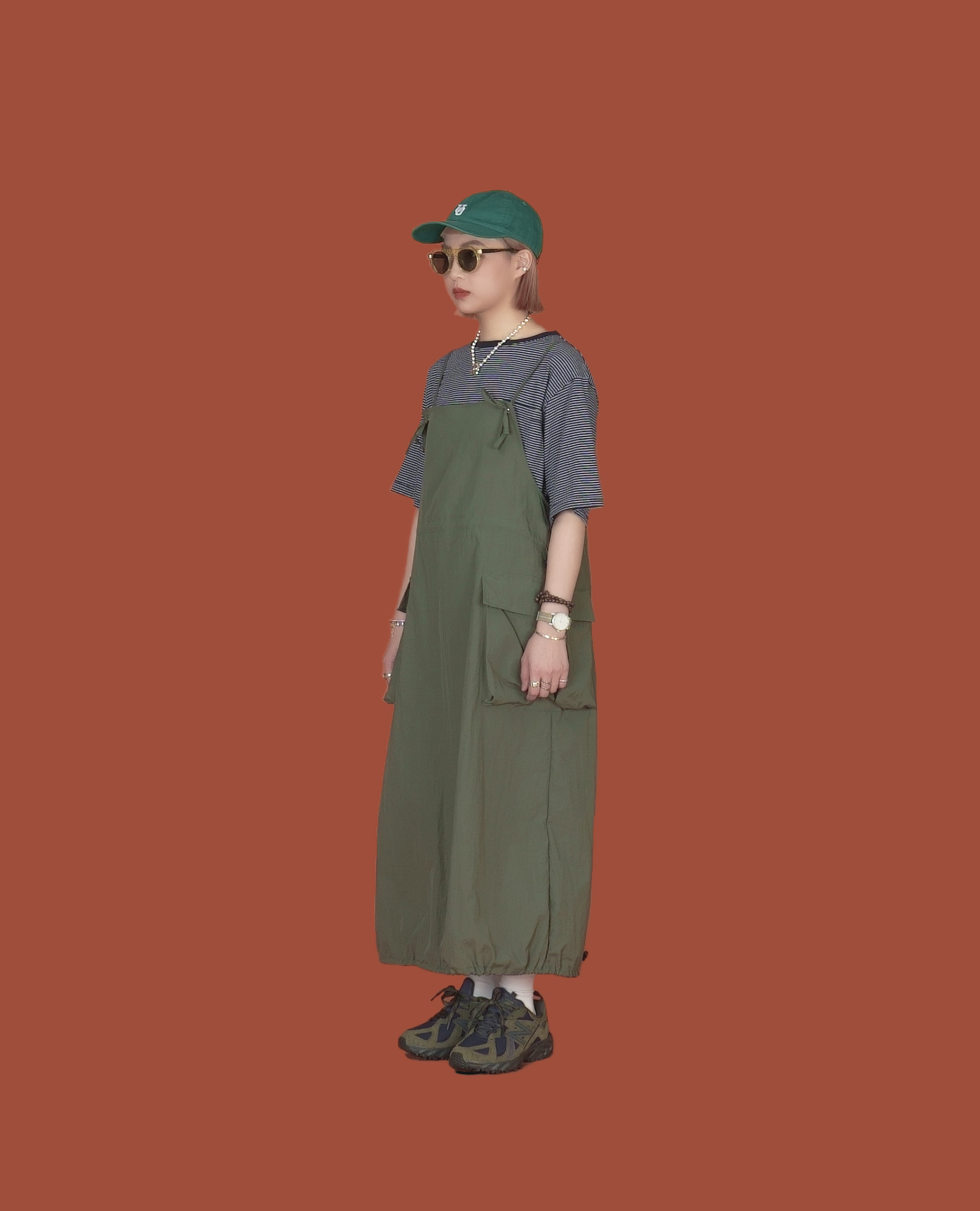 寬短細條紋口袋t