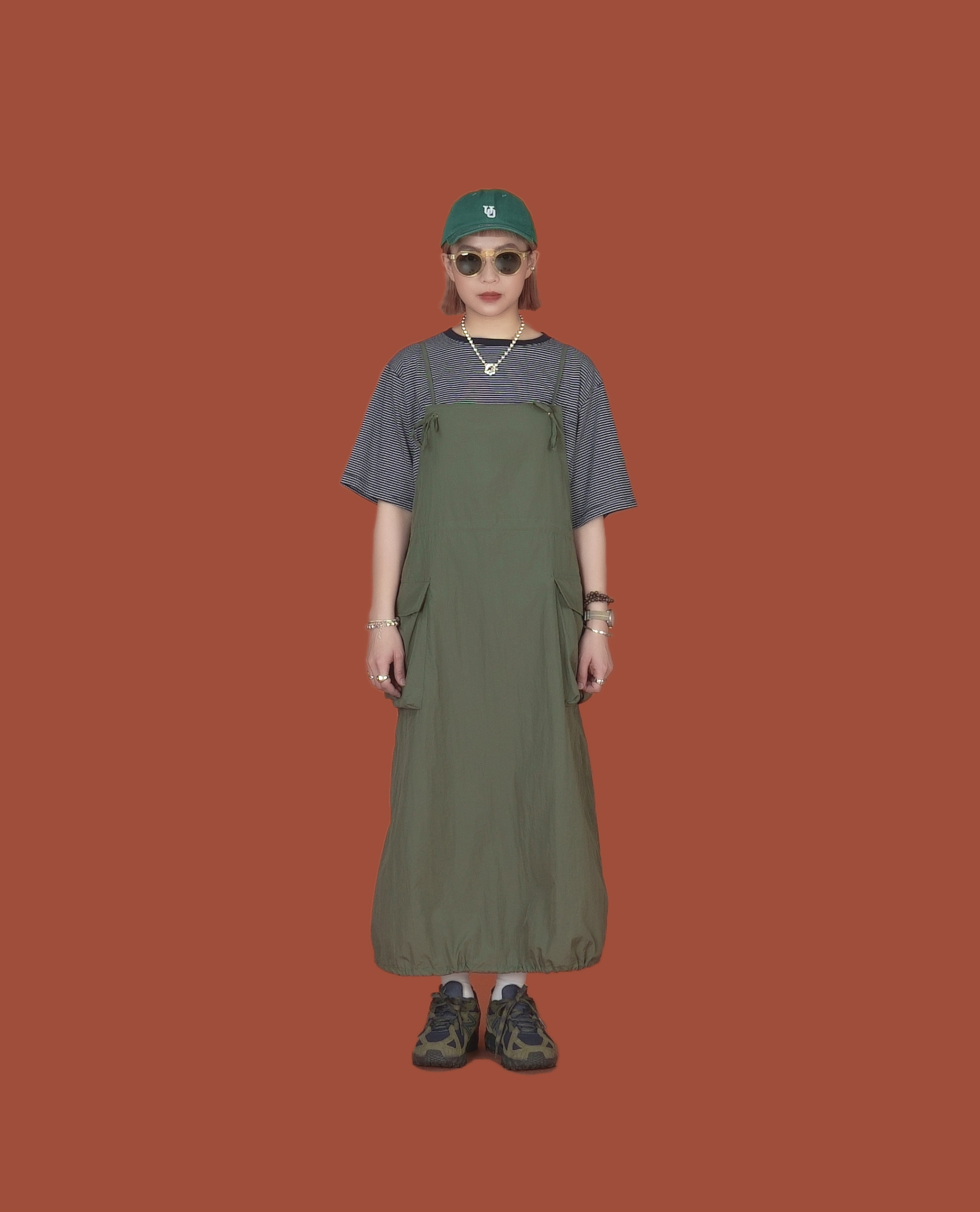 寬短細條紋口袋t