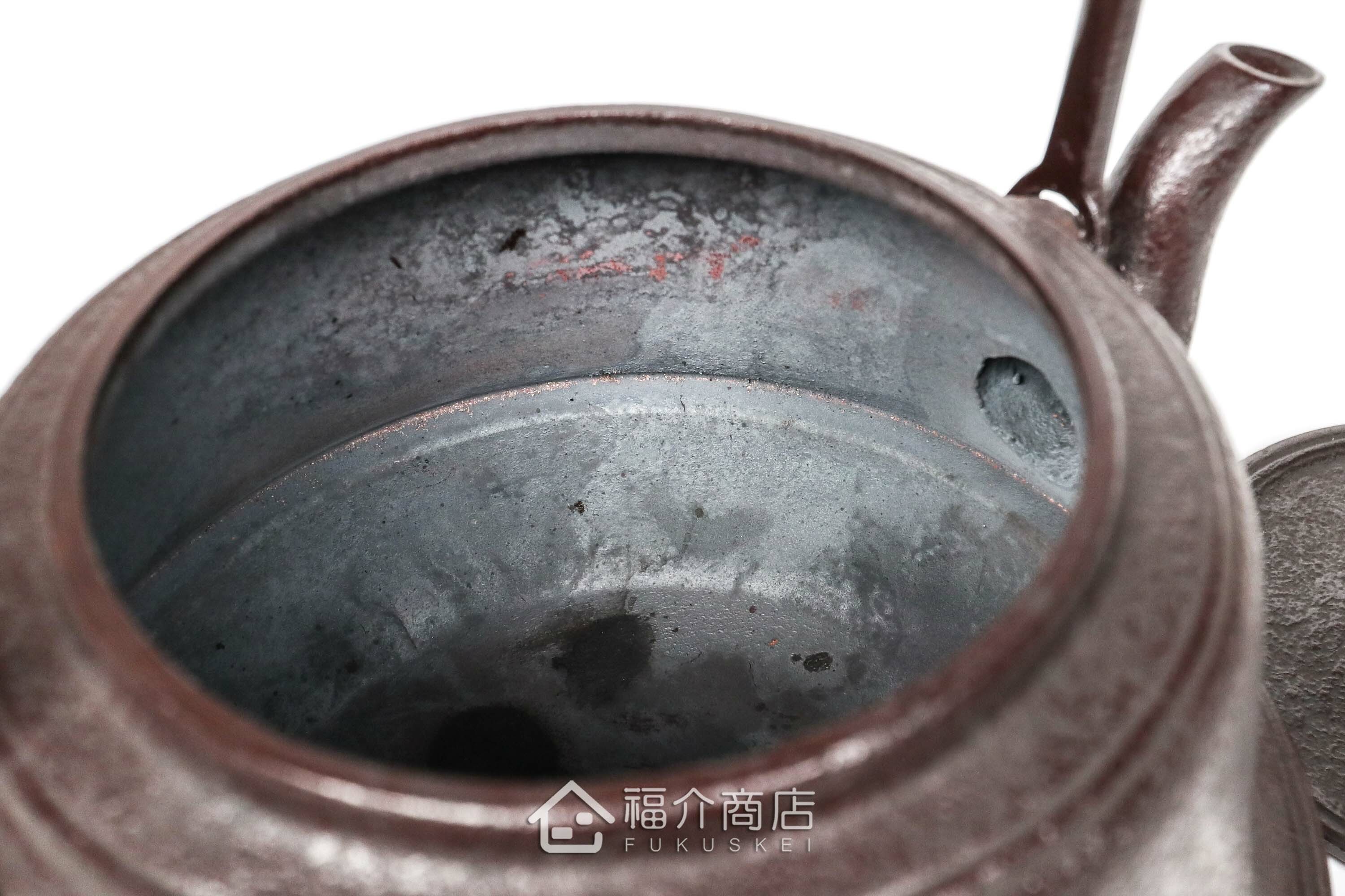 煮水泡茶用的富士型鐵壺