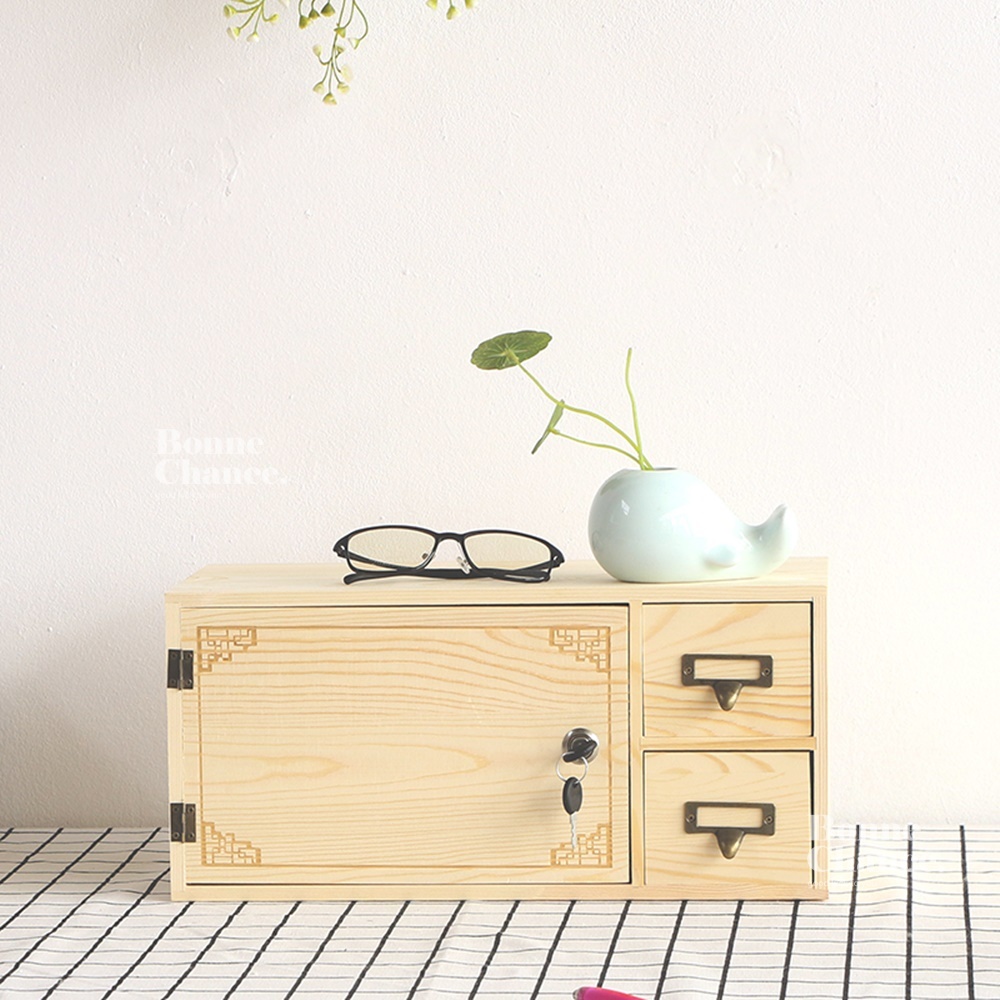 日系木頭單門兩格鎖頭收納櫃