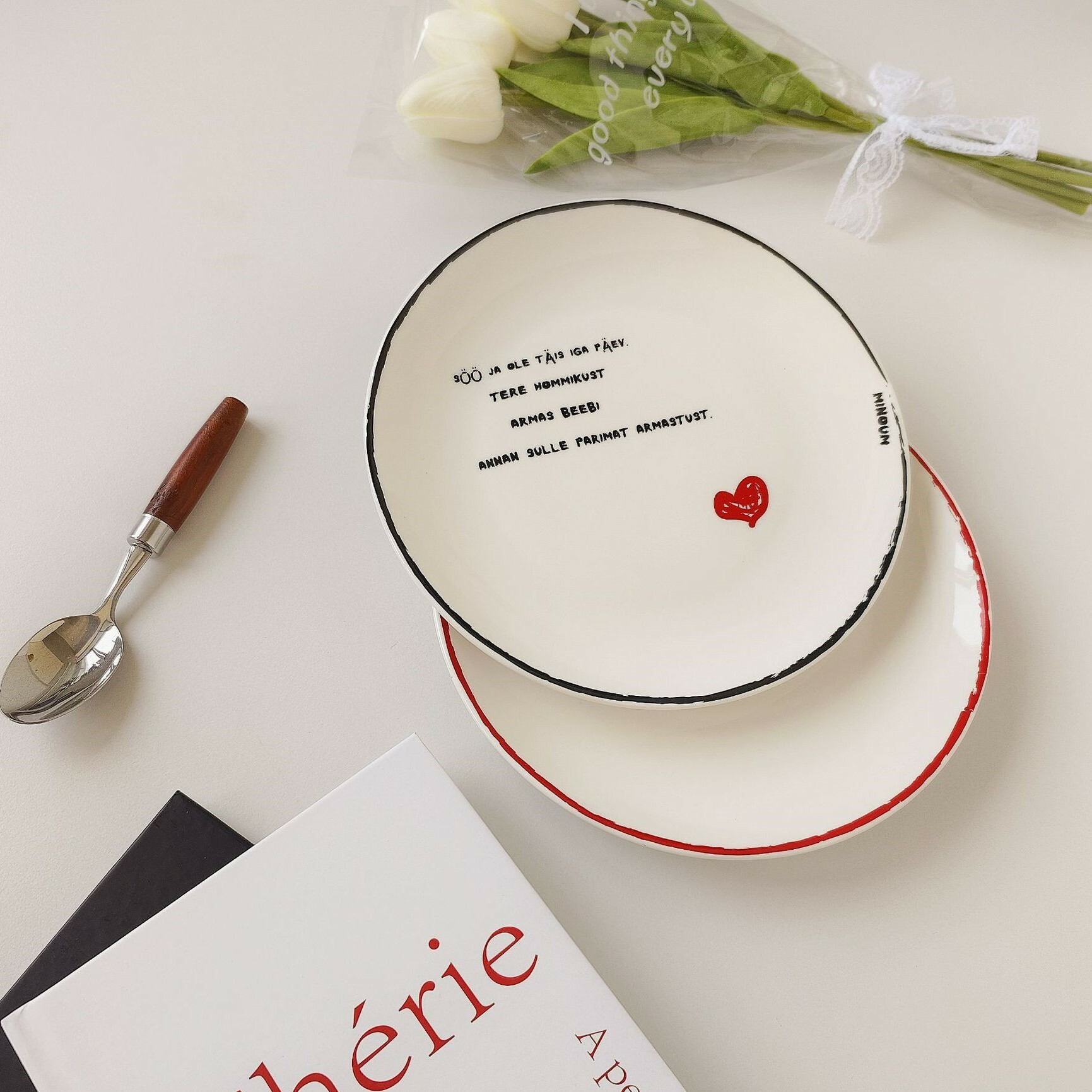 《2417》韓國ins風字母塗鴉陶瓷甜點淺盤