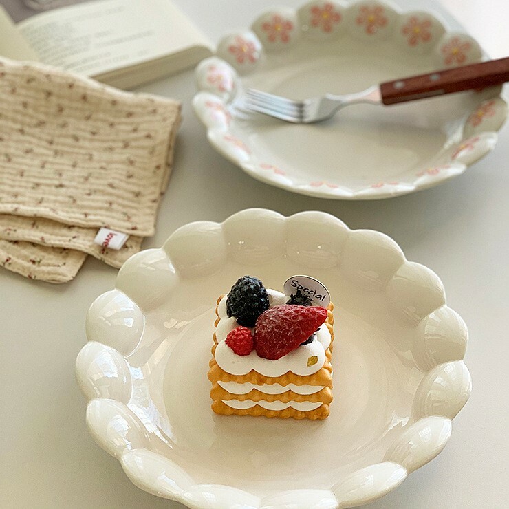 《2419 》韓ins 白色波浪花滾邊陶瓷盤