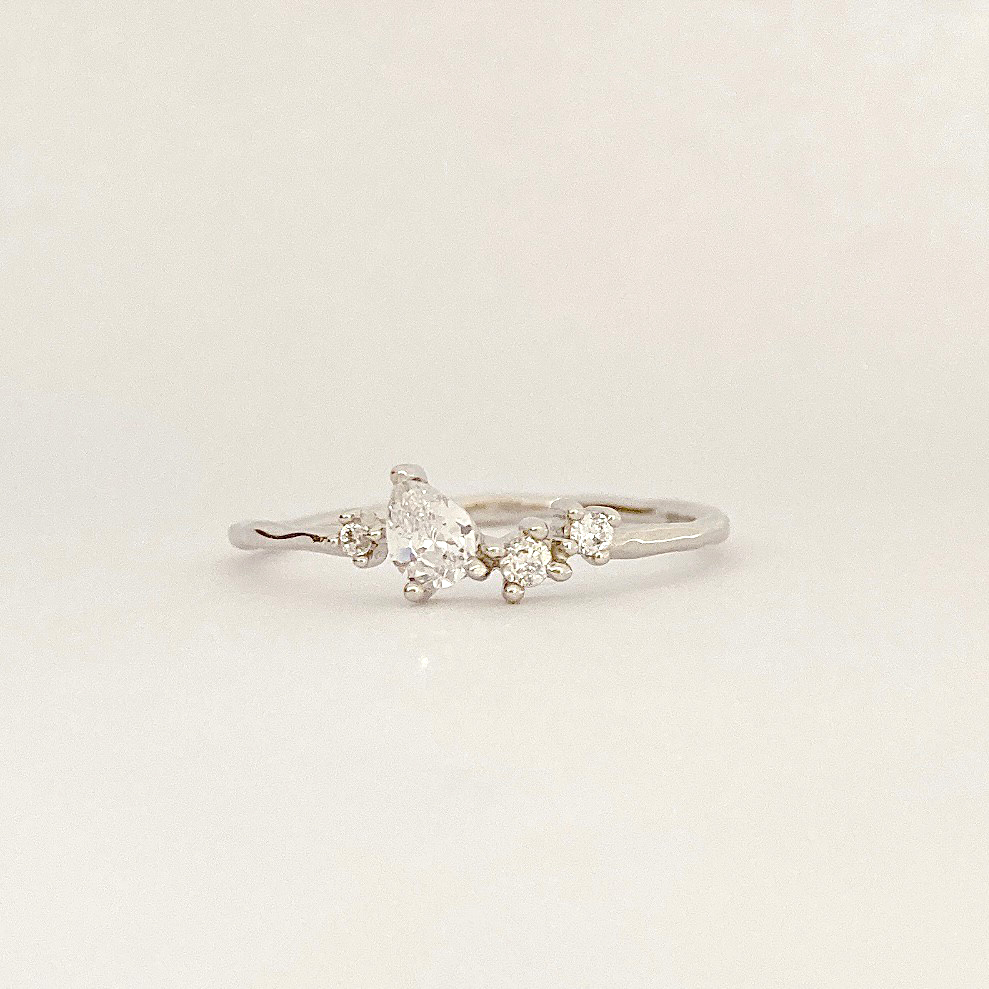 璀璨光芒 純銀戒指