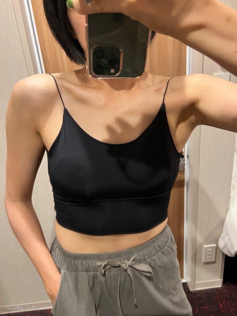 正韓滑面超彈性細肩小可愛 (黑)