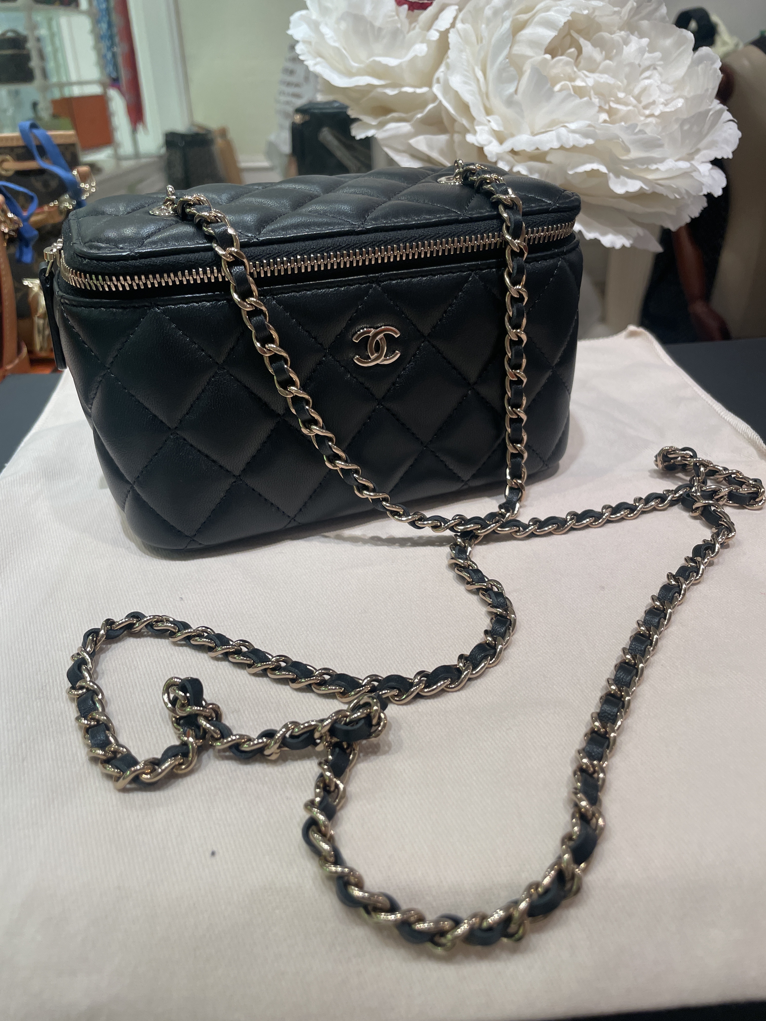 Chanel 鏈條盒子