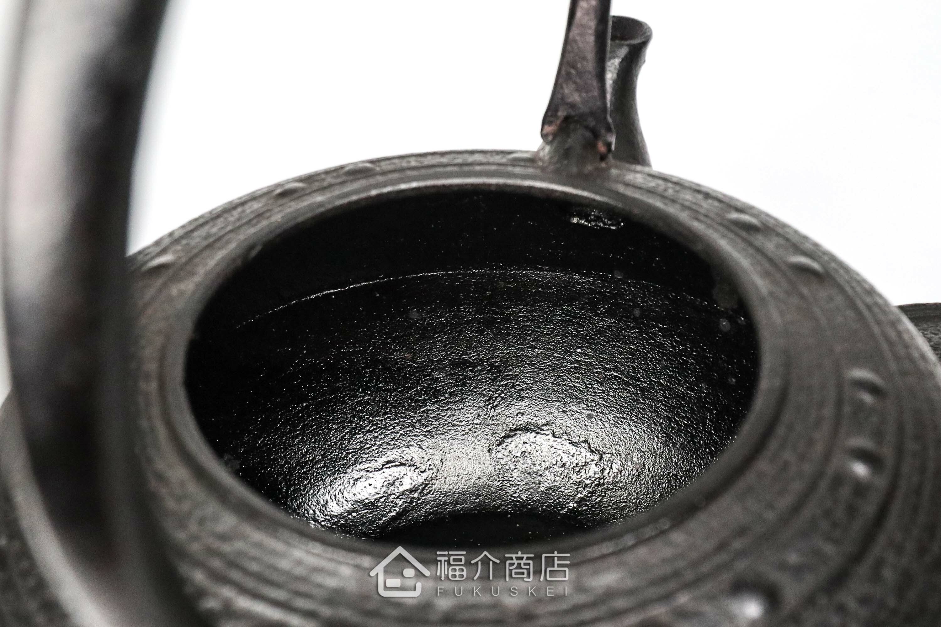 煮水泡茶用的柚子型鐵壺