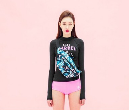 韓國品牌BARREL防曬衣 上衣