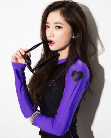 韓國品牌BARREL防曬衣 紫黑配色上衣