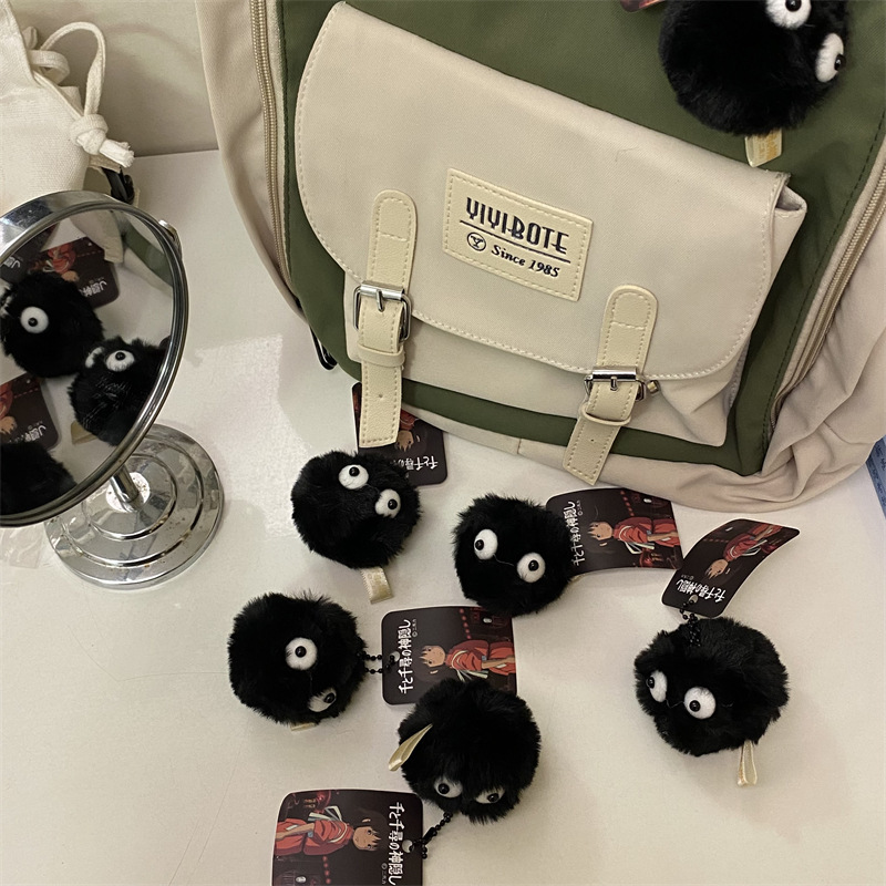 《2431》黑黑大眼小毛球吊飾