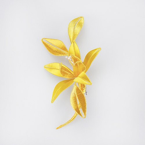 春仔花玉蘭花胸針｜創新纏花工藝 生活美學展現優雅氣質