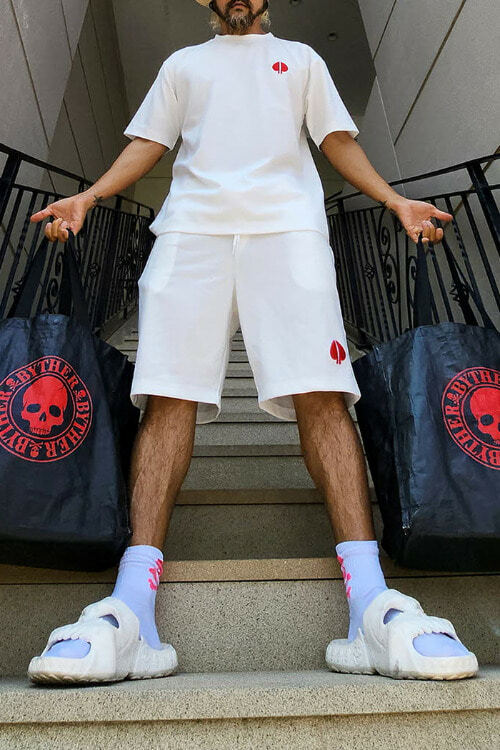 黑桃刺繡寬鬆款鬆緊帶短褲