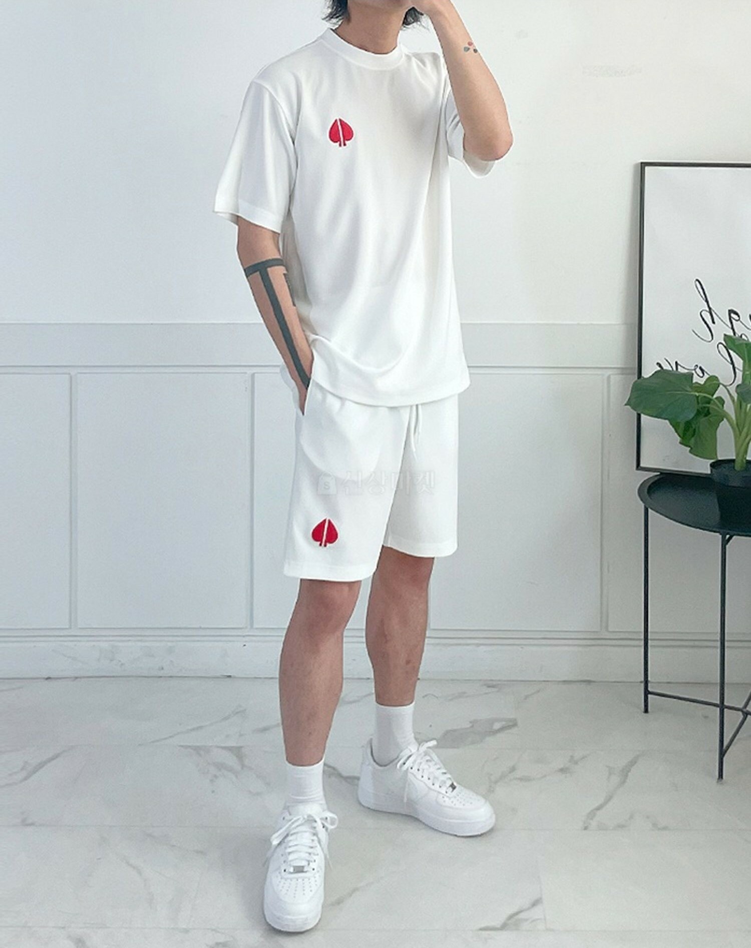 黑桃刺繡寬鬆款鬆緊帶短褲