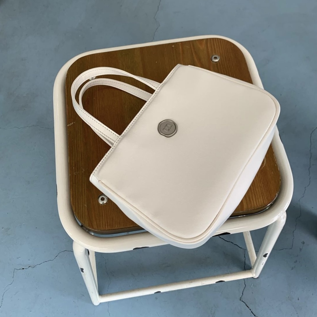 <韓國代購> UNTIDY SATIN MINI BAG