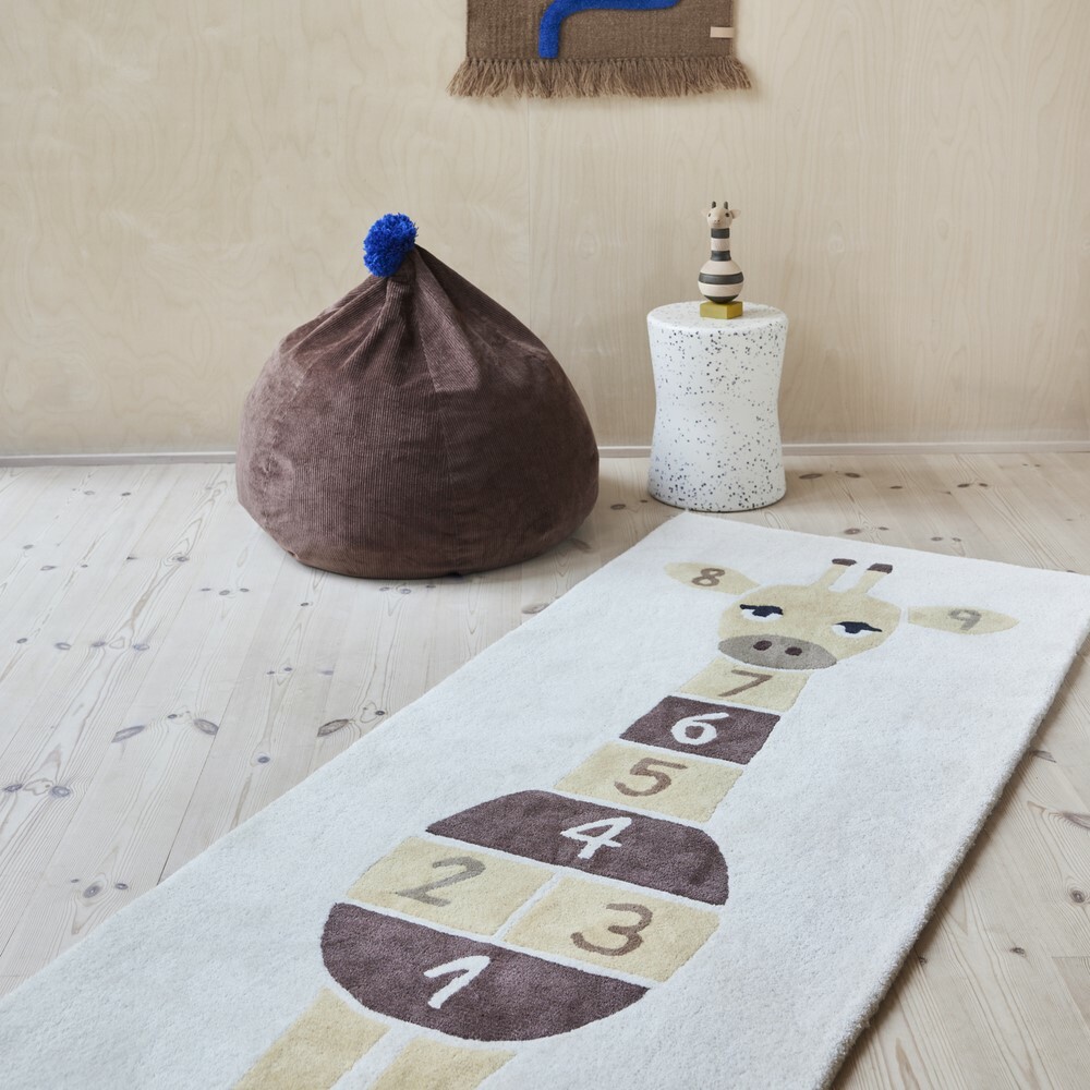 OYOY 造型手工羊毛地毯 / 長頸鹿跳格子