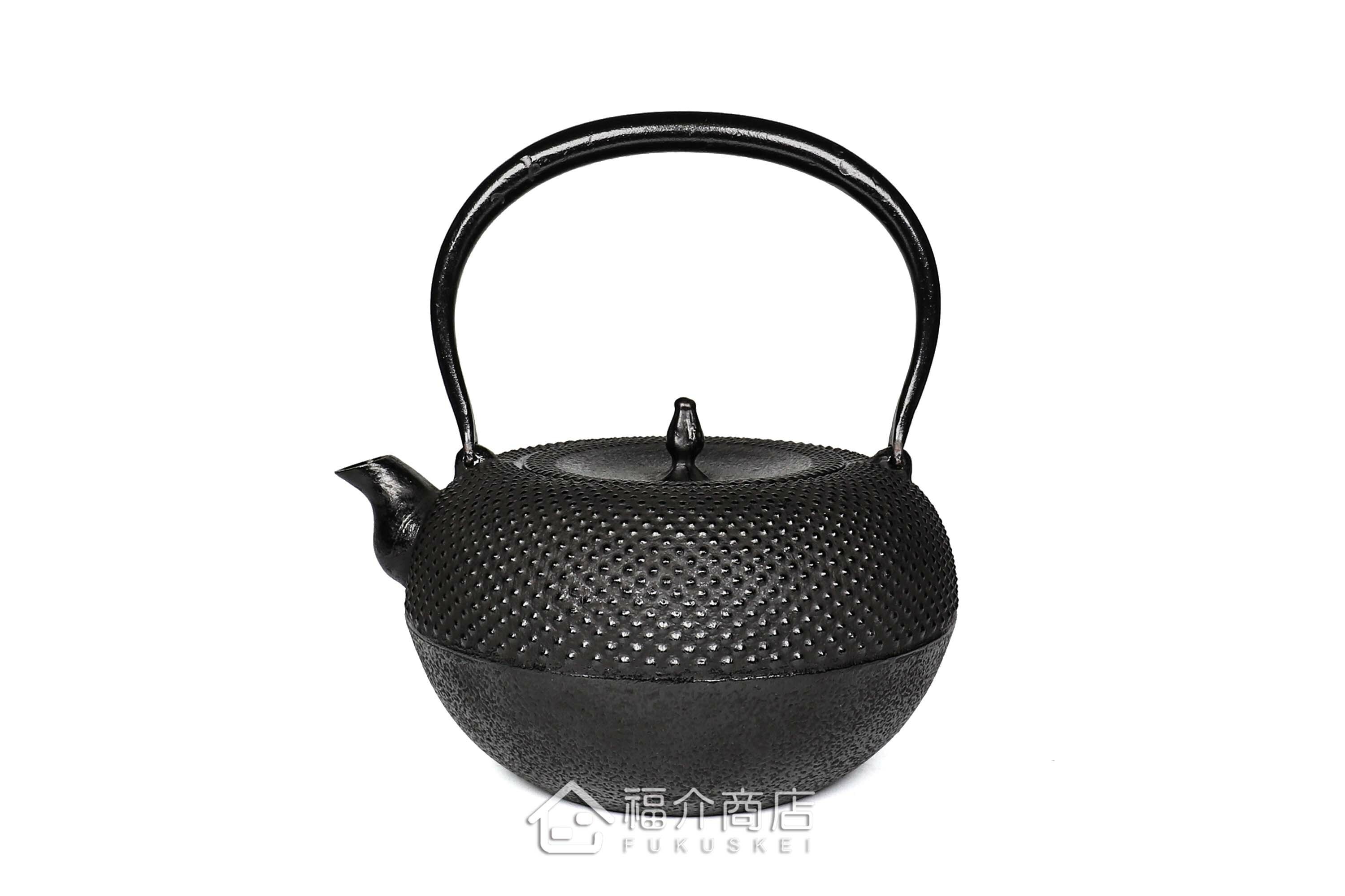 煮水泡茶用的鐵壺，壺身設計成霰圖紋