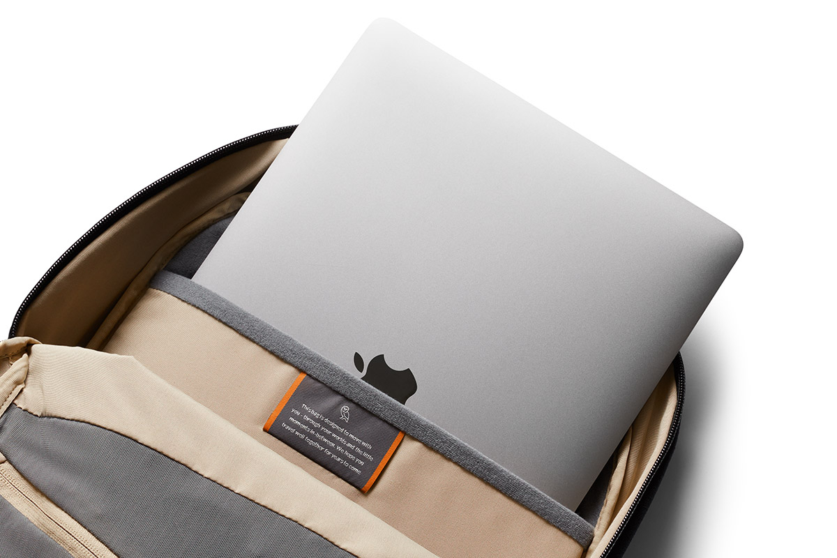 Bellroy Via Backpack｜簡約通勤後背包｜防潑水× 人體工學設計× 16 吋 
