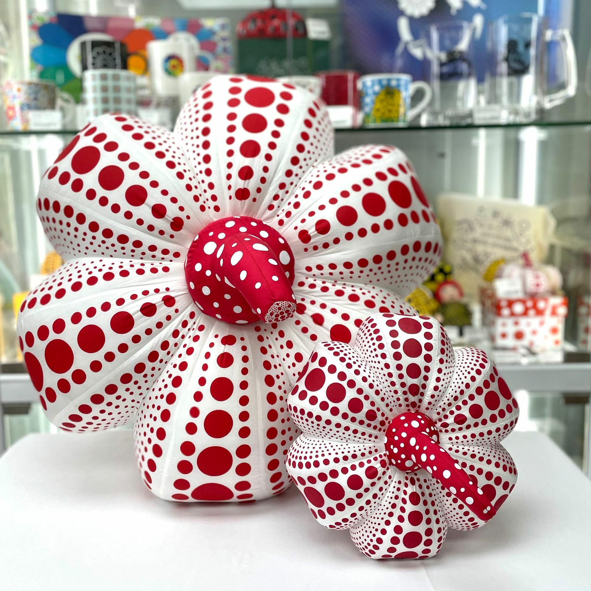 Yayoi Kusama Soft Sculpture Pumpkin - Red & White