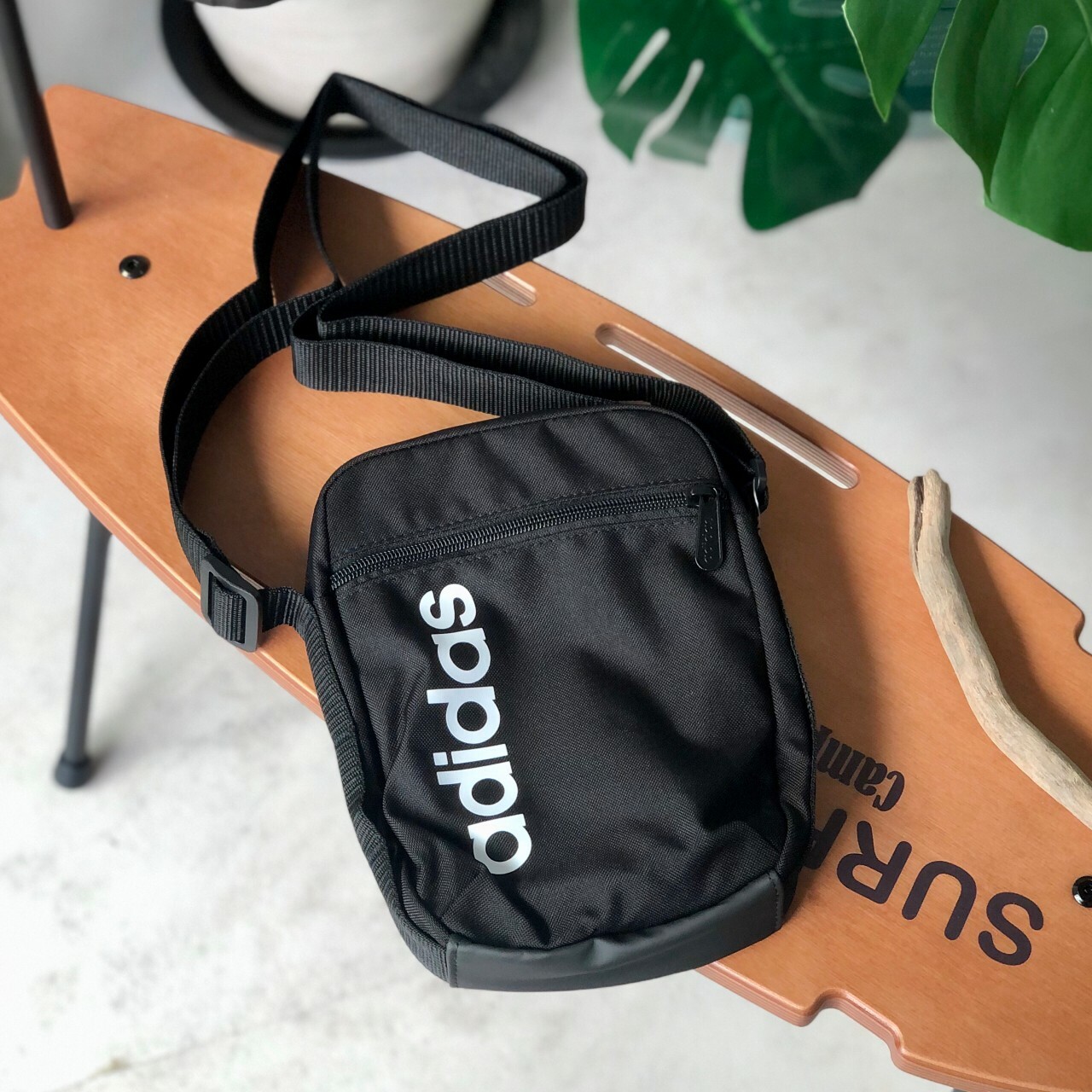 Adidas Lin Core Org 側背包 DT4822