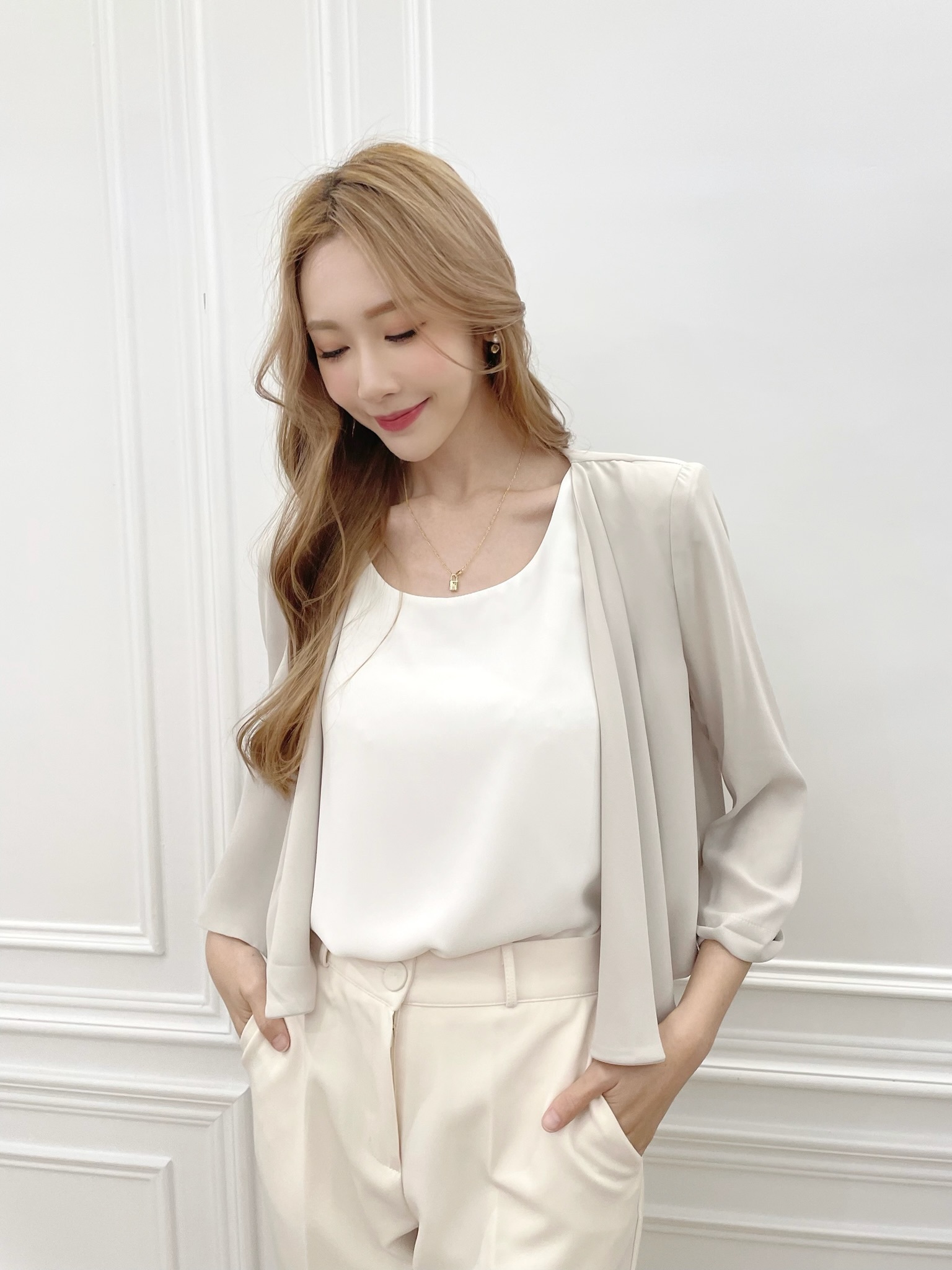 輕薄飄逸小外套