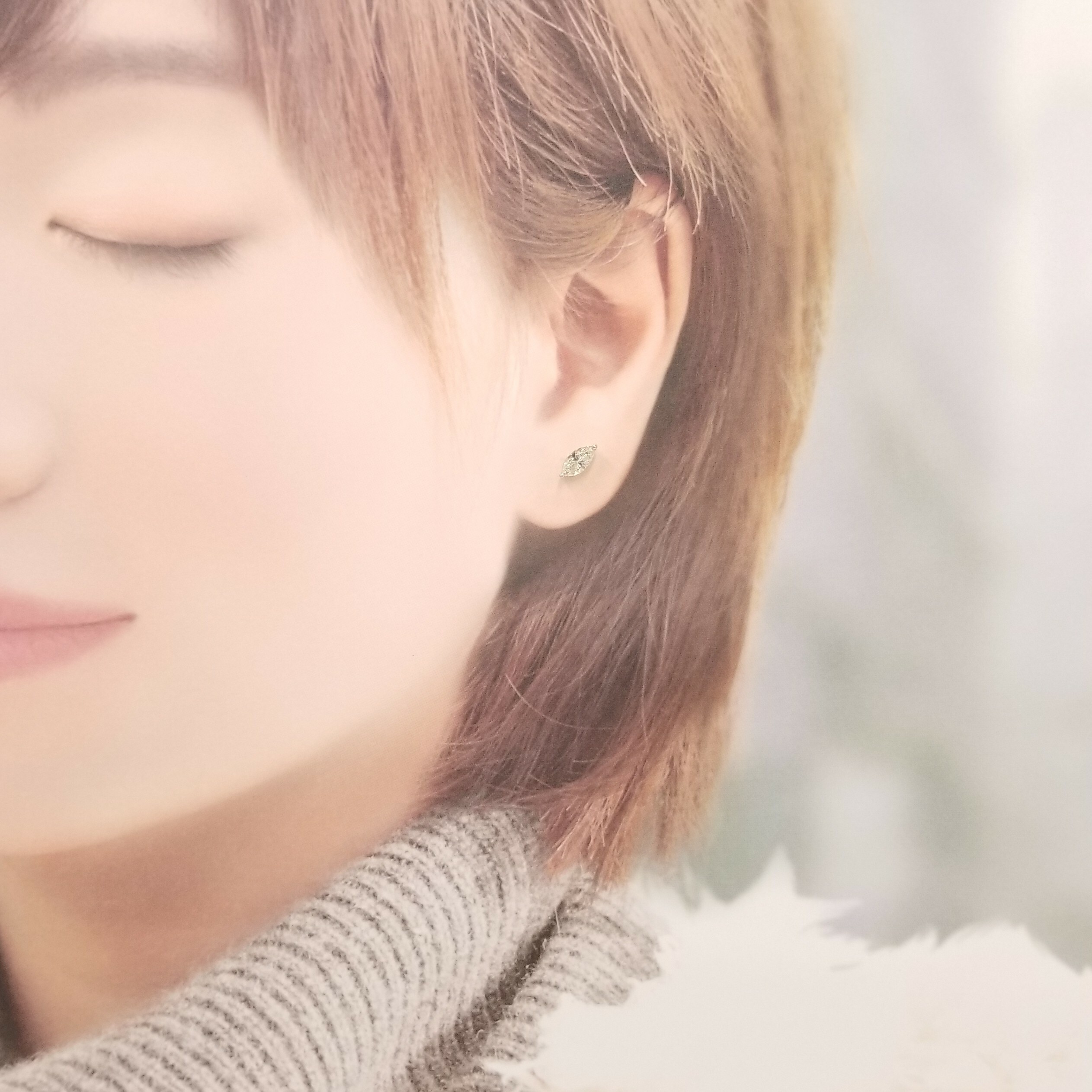 全新18K白金【主石84份欖尖形鑽石】耳環