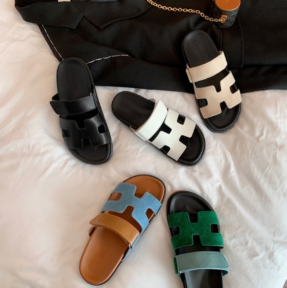 超舒服!字母厚底勃肯拖鞋(35-40)(黑/白/粉)