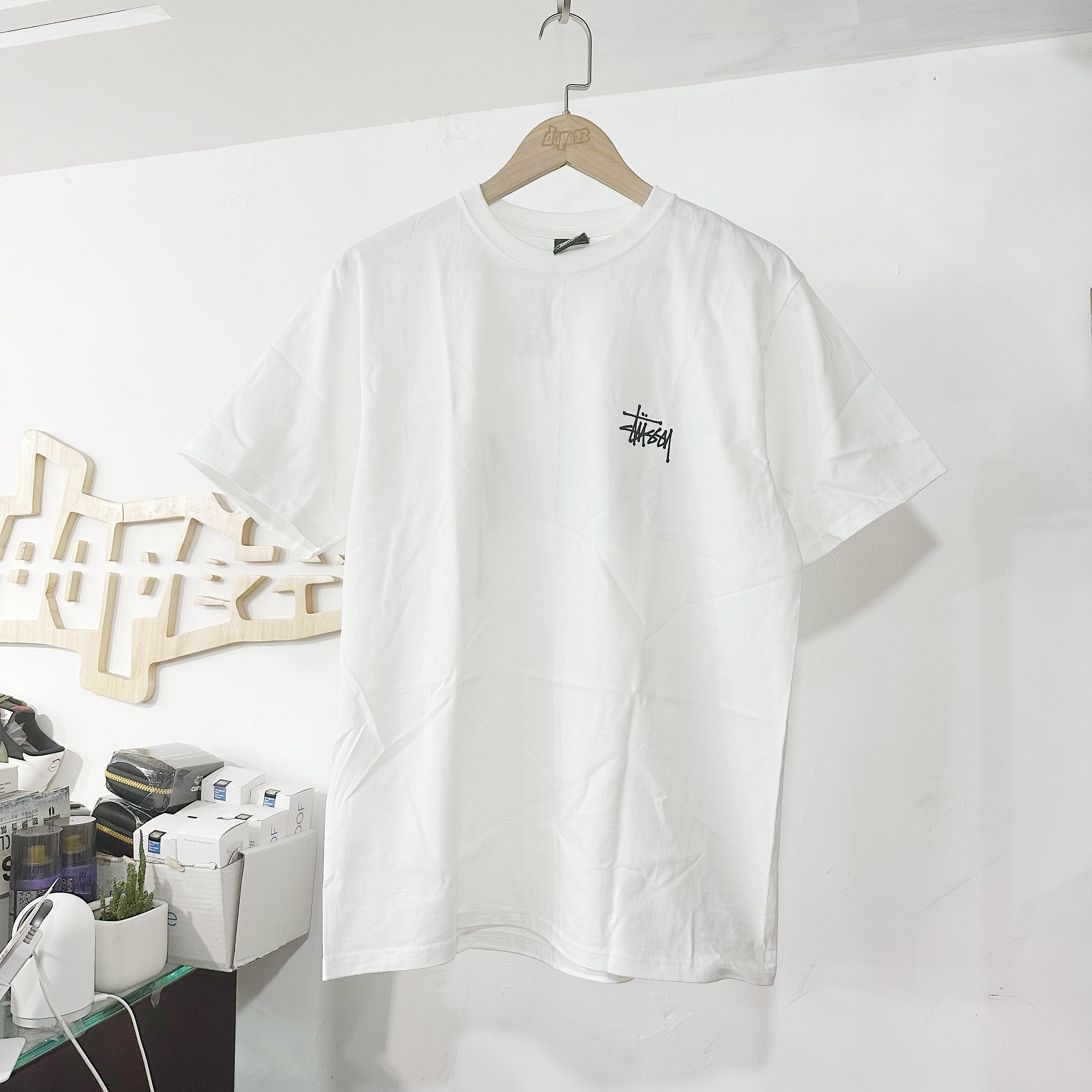 Stüssy Basic Logo Tee white