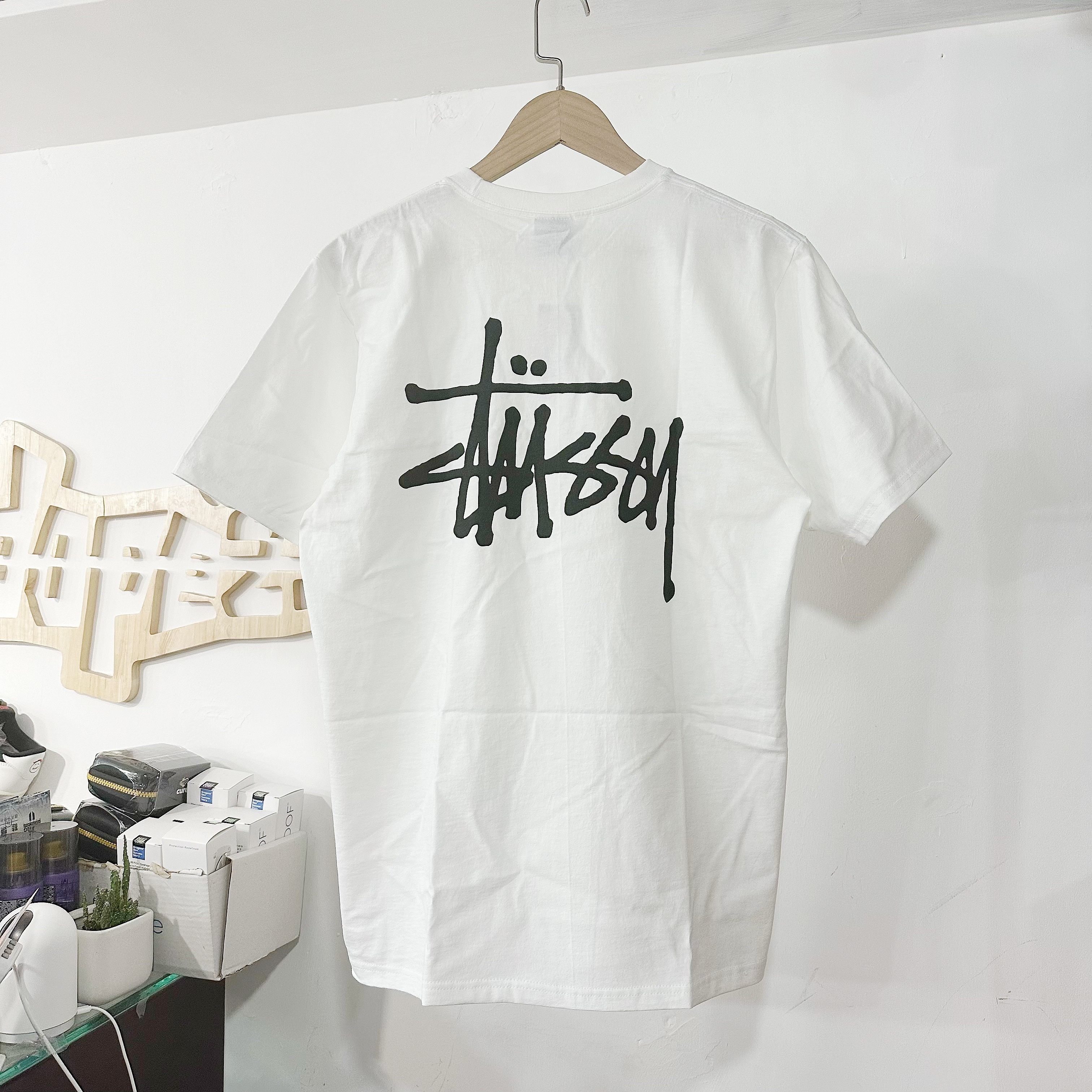 Stüssy Basic Logo Tee white