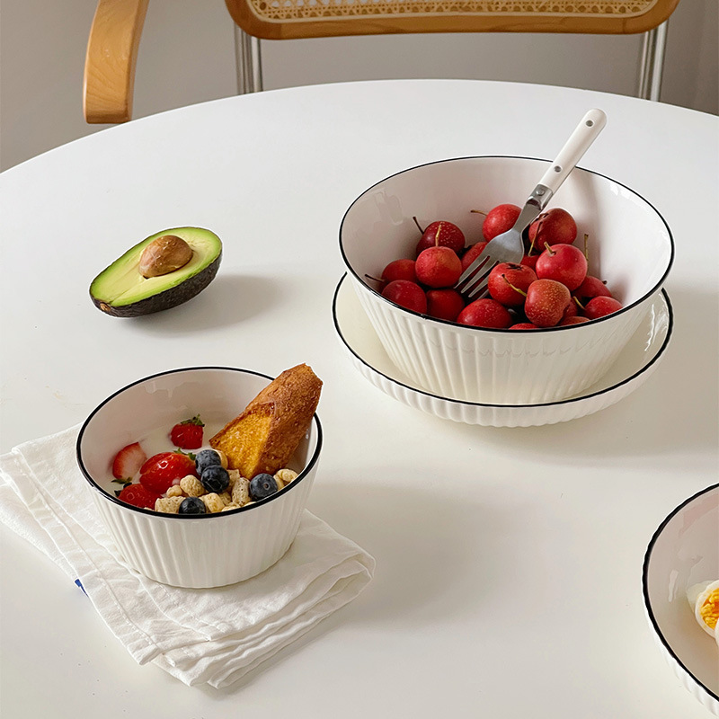 《2438》北歐風豎紋黑邊甜點碗