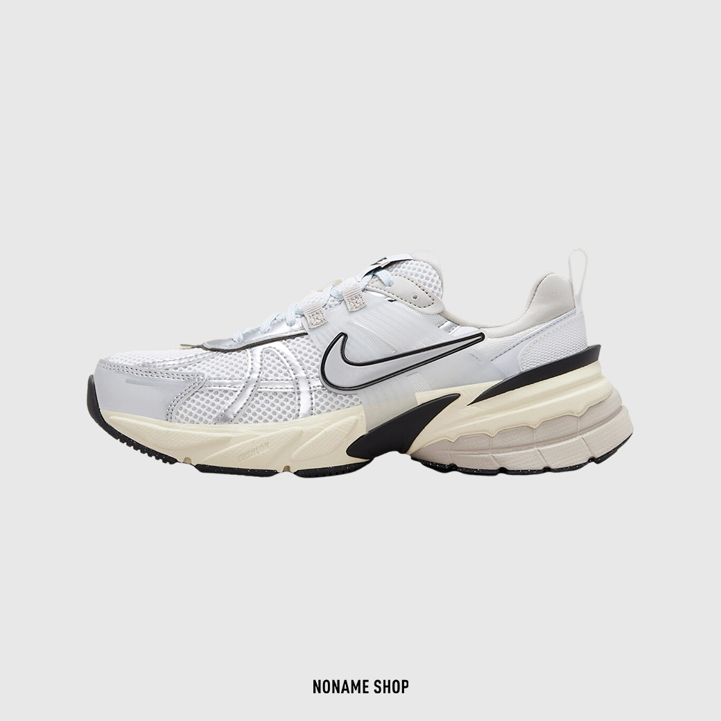 NIKE Runtekk "Summit White" V2K 白銀 復古 老爹鞋 (男/女款)