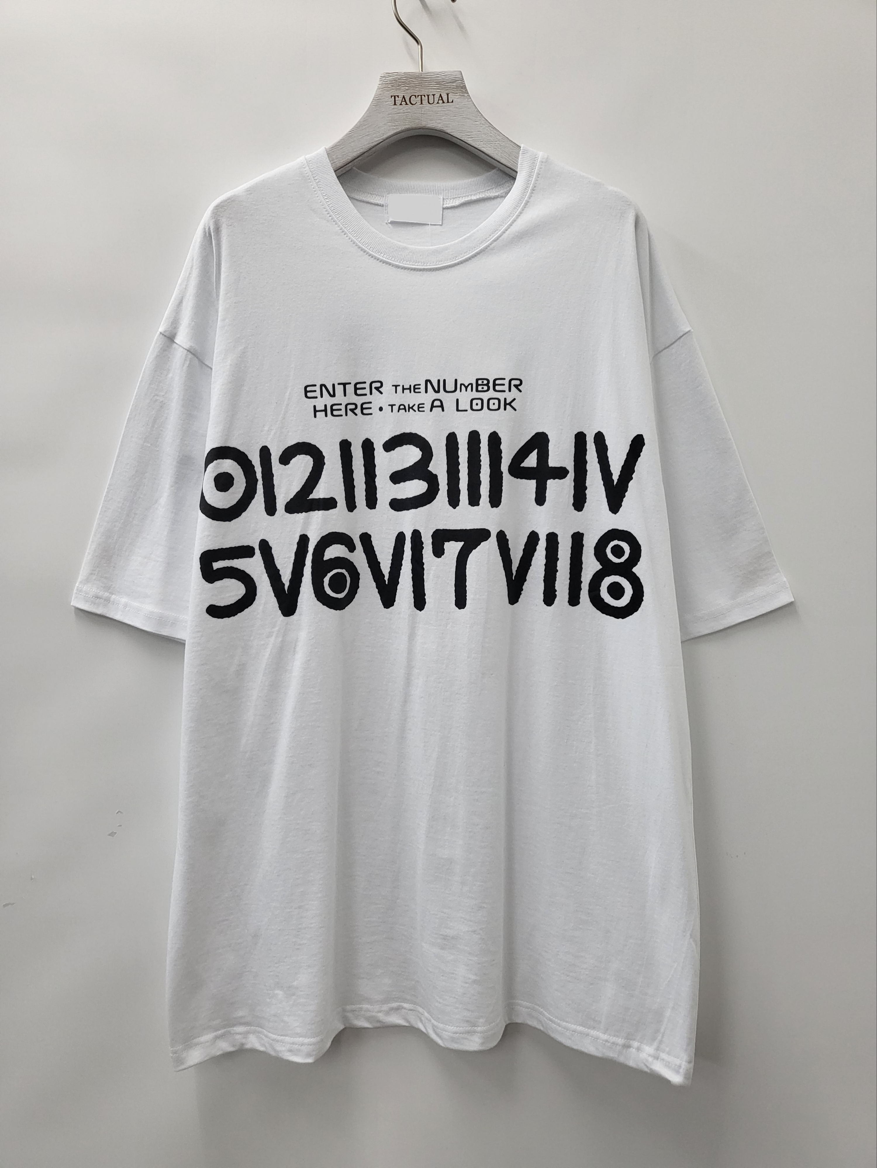 數字短袖Tee T5022