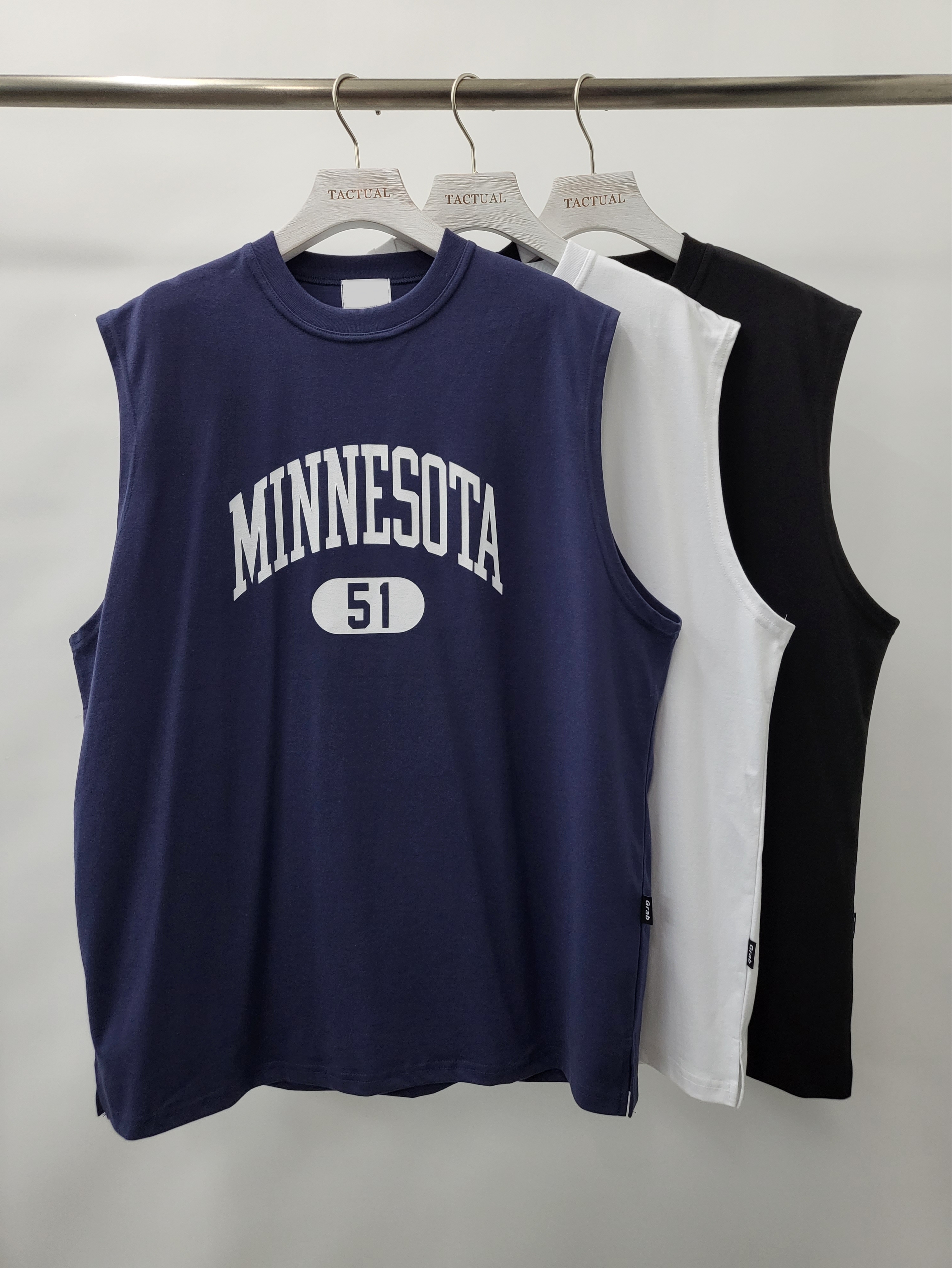 英文字背心 V950