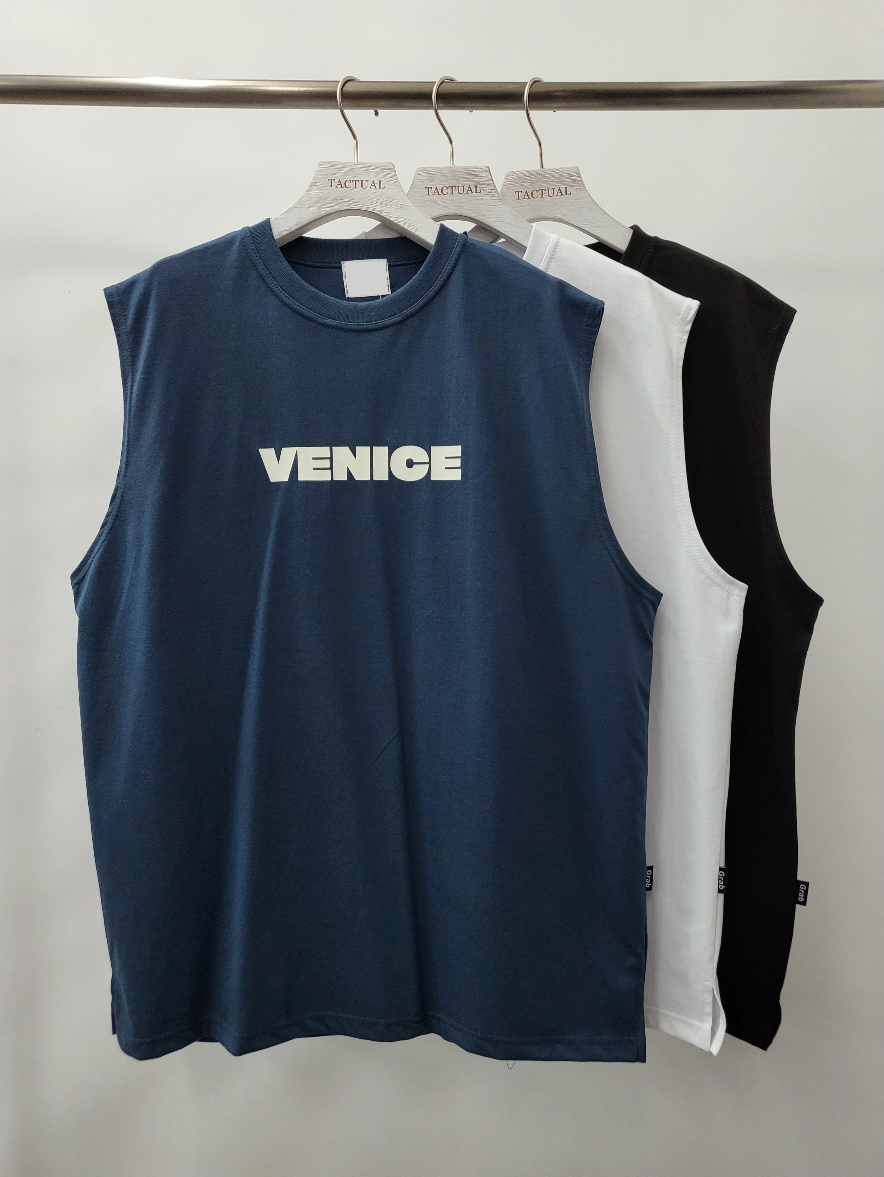 英文字背心 V951