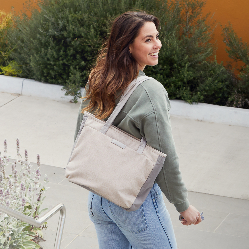 澳洲 Bellroy｜Tokyo Tote Compact 元氣筆電托特包 12L - 銀貝灰