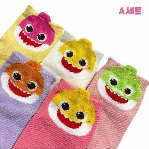 Pinkfong Baby Shark 立體鯊魚家族5組（一套）小童襪子 韓國製造