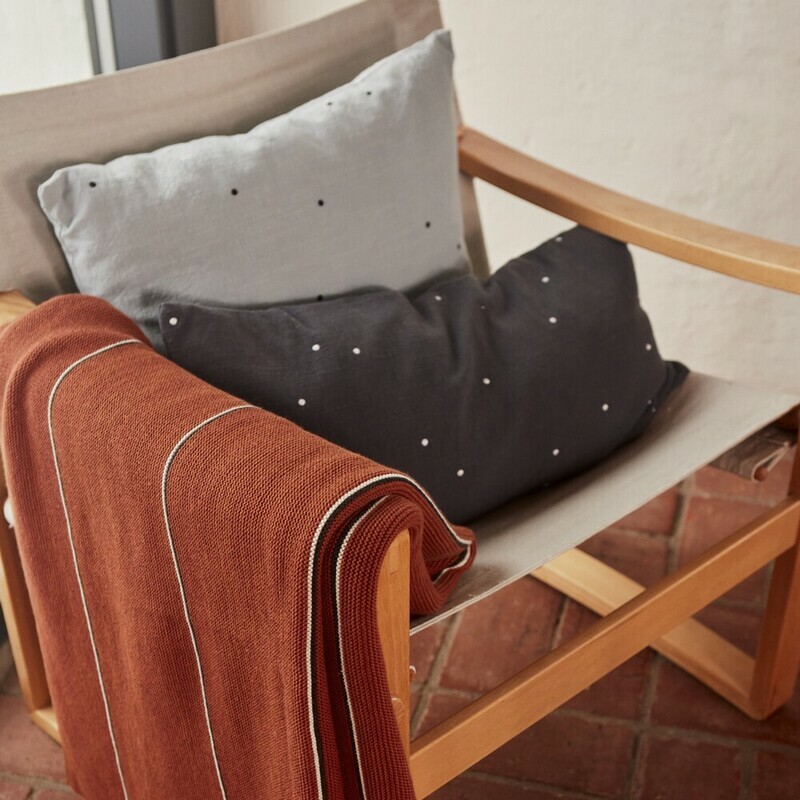 OYOY Kyoto 簡約點點長型抱枕 / 星空灰