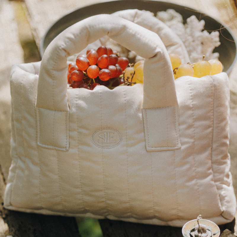 <韓國代購> SIENNE SUEDE MINI PANDDING BAG