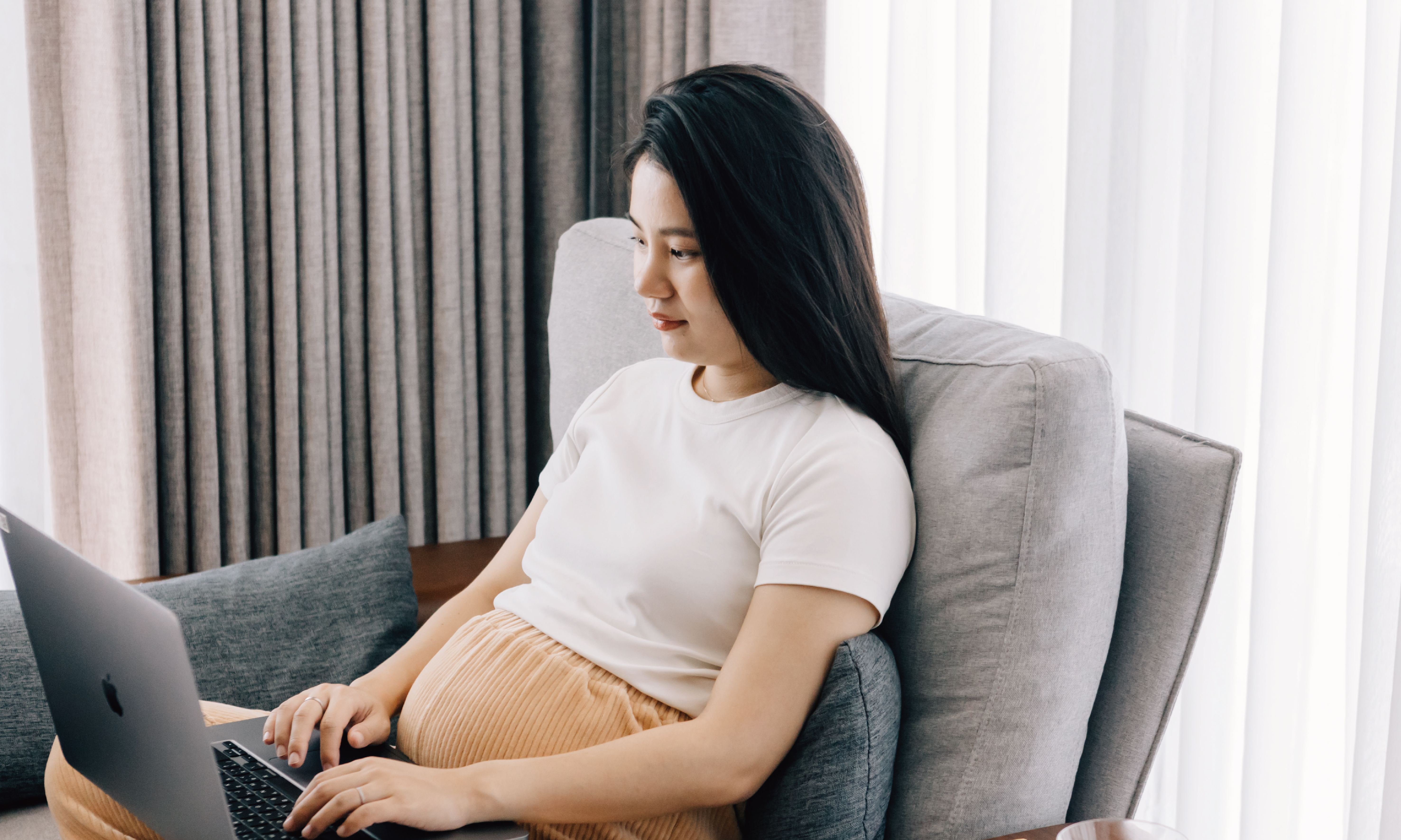 葉黃素什麼時候吃？游離型、酯化型比較，營養師教你葉黃素3大挑選重點