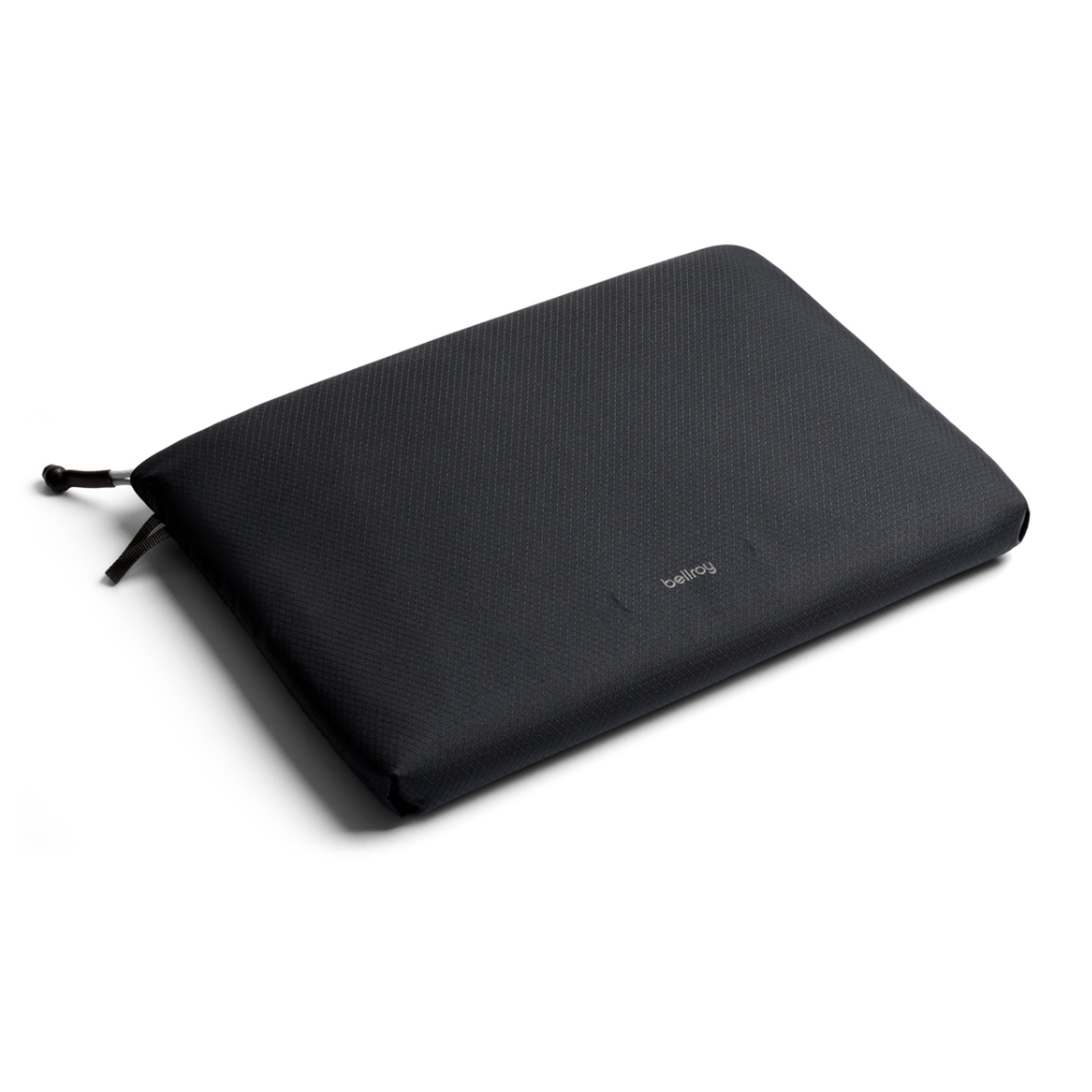 澳洲 Bellroy｜Lite Laptop Sleeve 16" 輕量筆電保護套 - 玄影黑