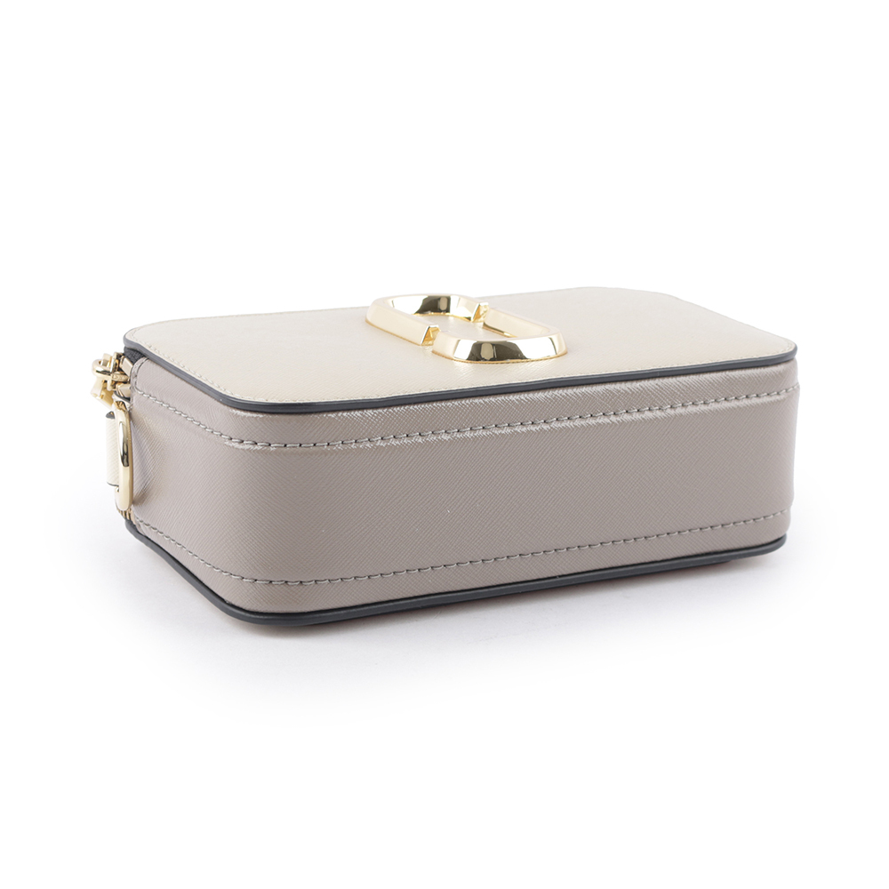 【MARC JACOBS】防刮牛皮撞色Snapshot 相機包(卡其色)