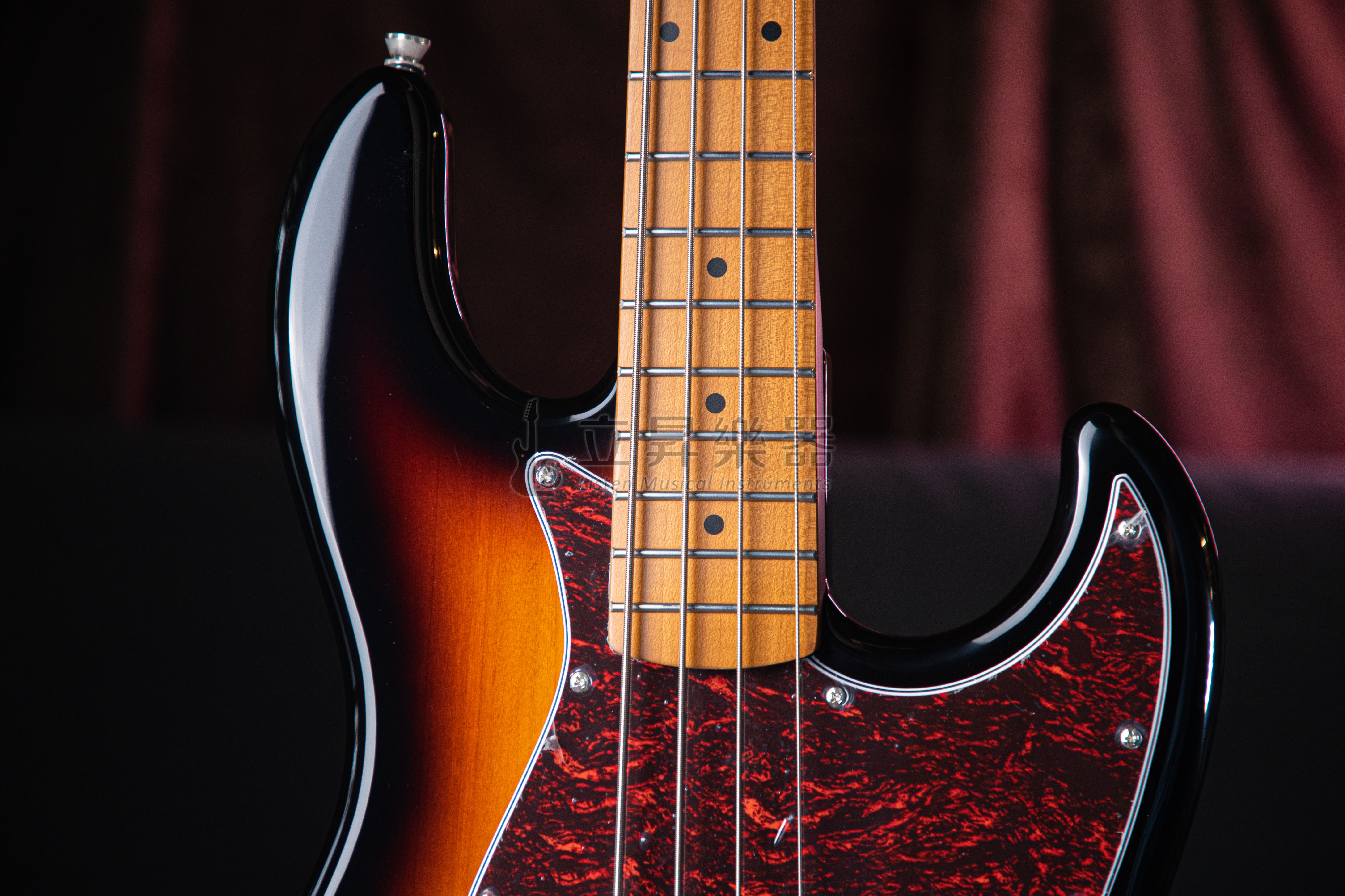 JET JET JJB-300 SB Jazz Bass 加拿大烤楓琴頸指板 20格 夕陽漸層色 第 3 張圖片｜三峽吉他 / Bass