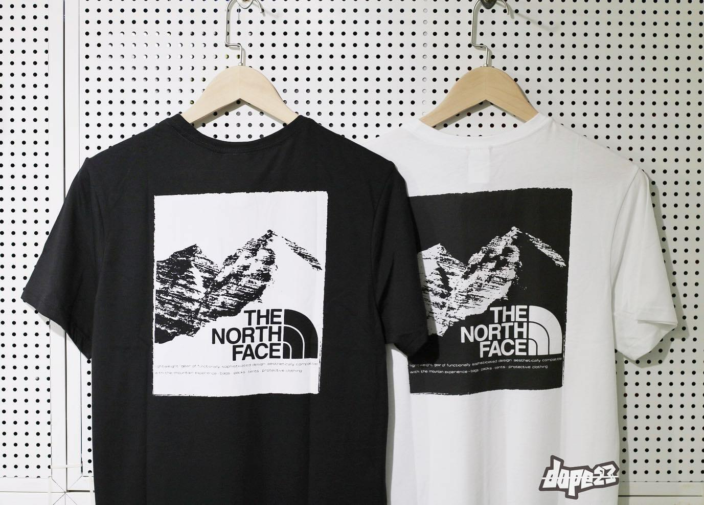 The North Face Graphic Tee white 白色  黑色