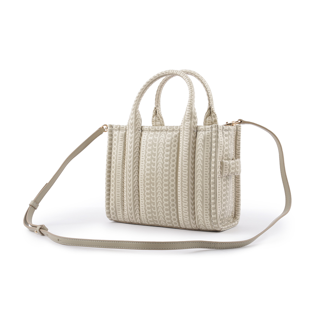 【MARC JACOBS】滿版標誌小羊皮小款托特包(卡其色) 2S3HTT001H03 223