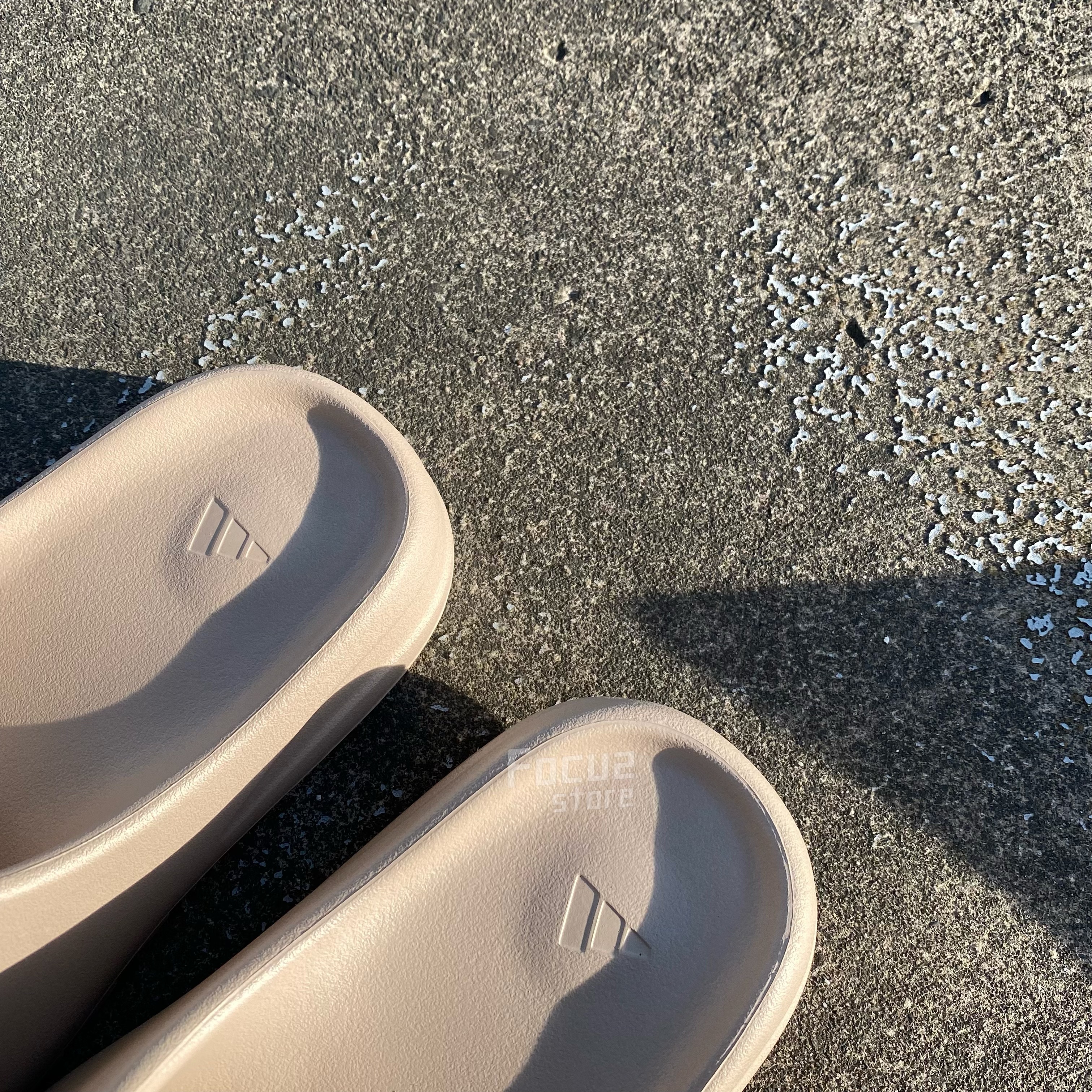 adidas yeezy slide pure stores