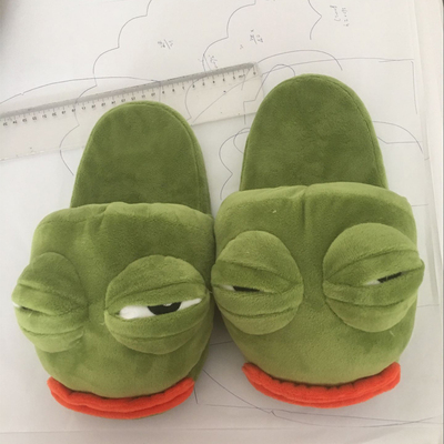 經典迷因圖佩佩蛙 - 醜醜臉毛絨室內拖鞋 Pepe the Frog