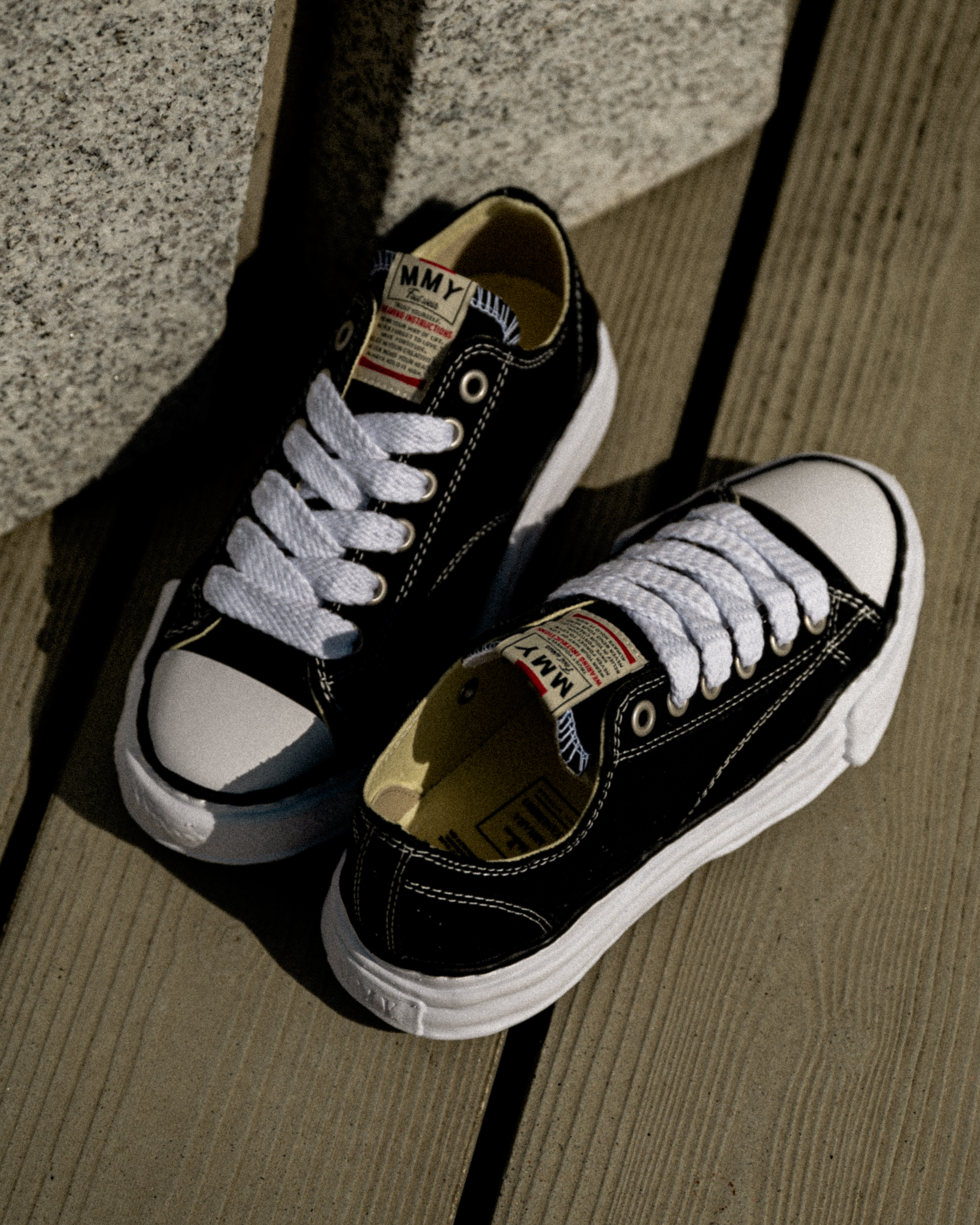 [現貨] MIHARA Peterson Low Canvas Sneaker Black |A01FW702