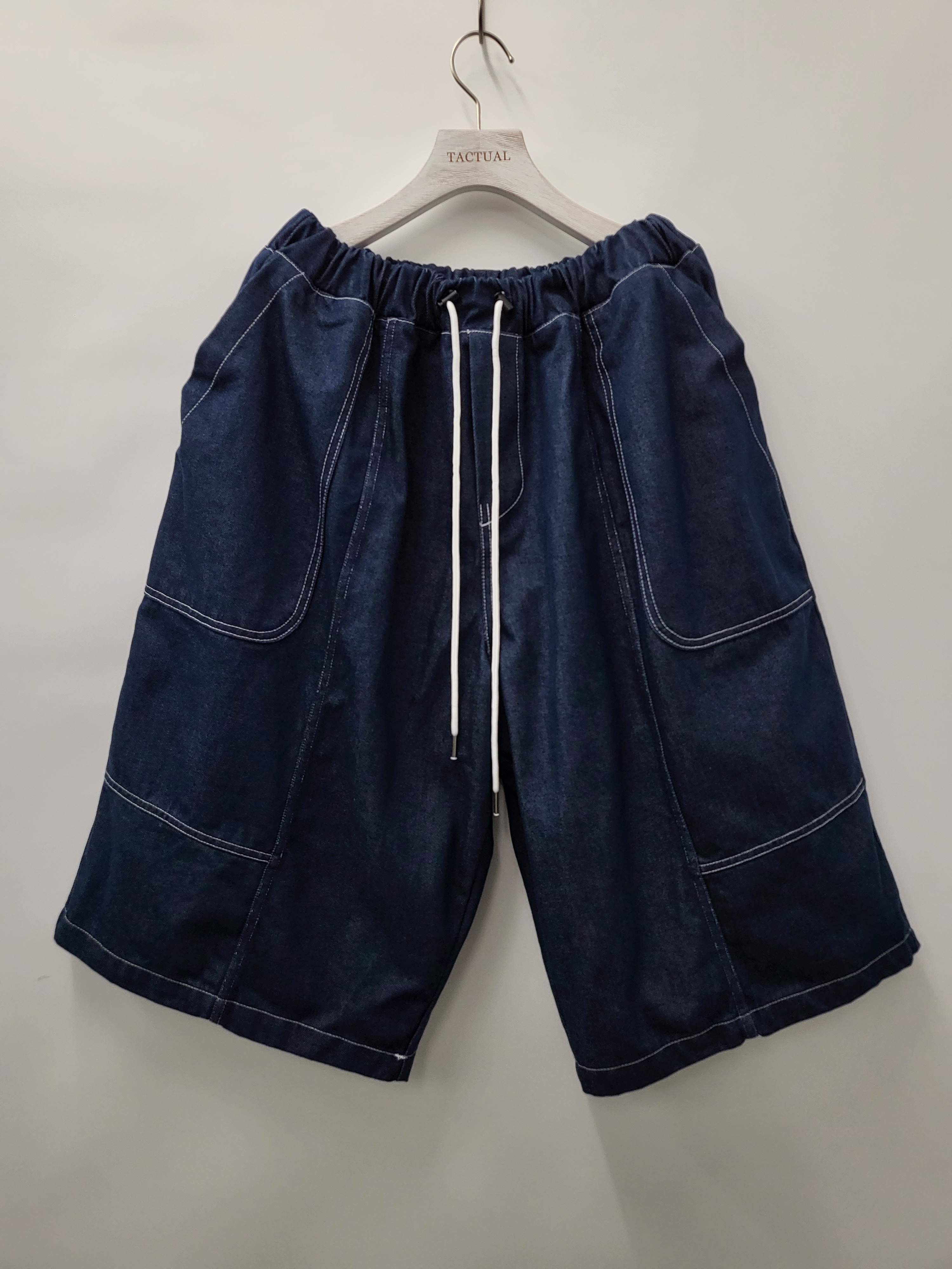 淨色白線短褲 P2448