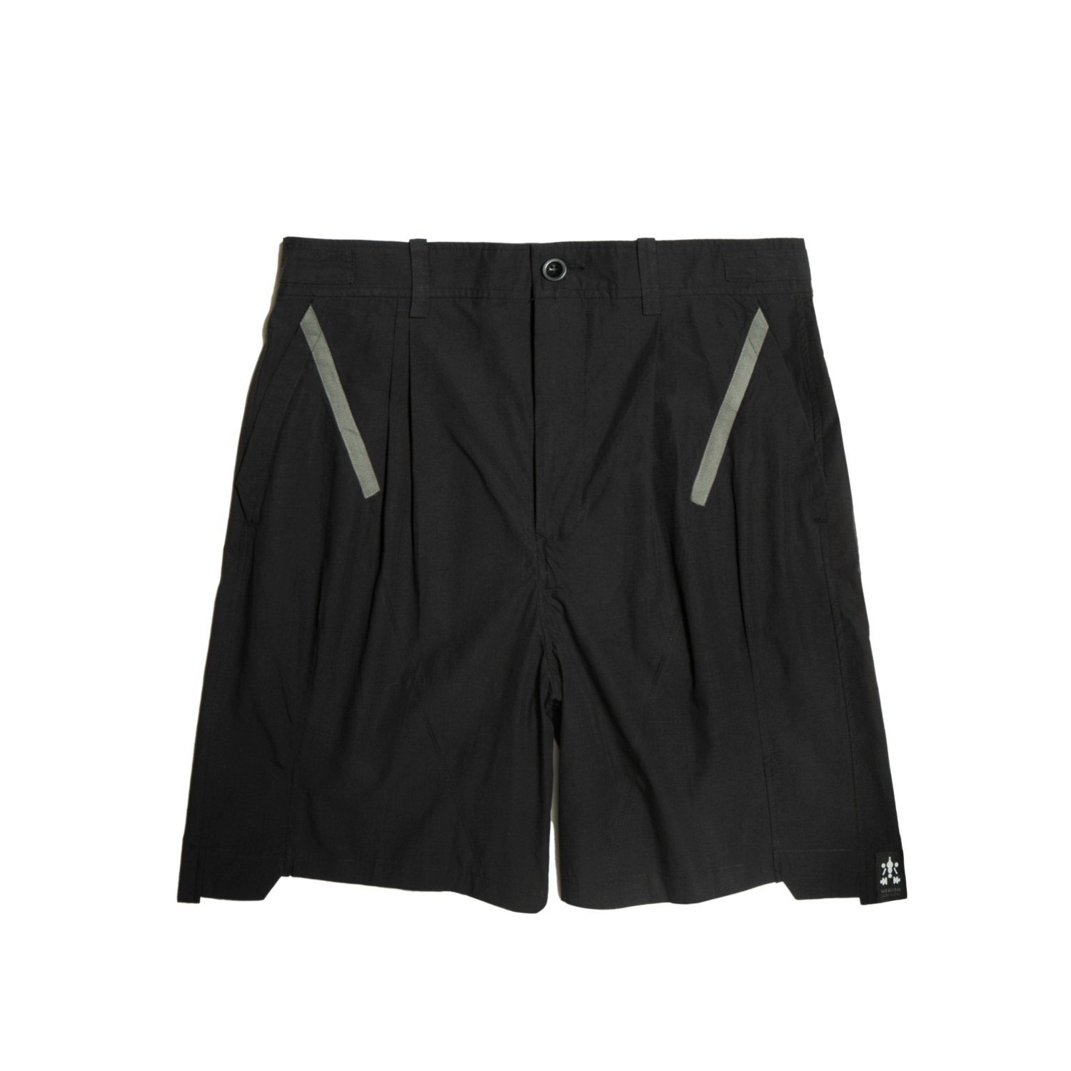 打褶層次短褲-黑